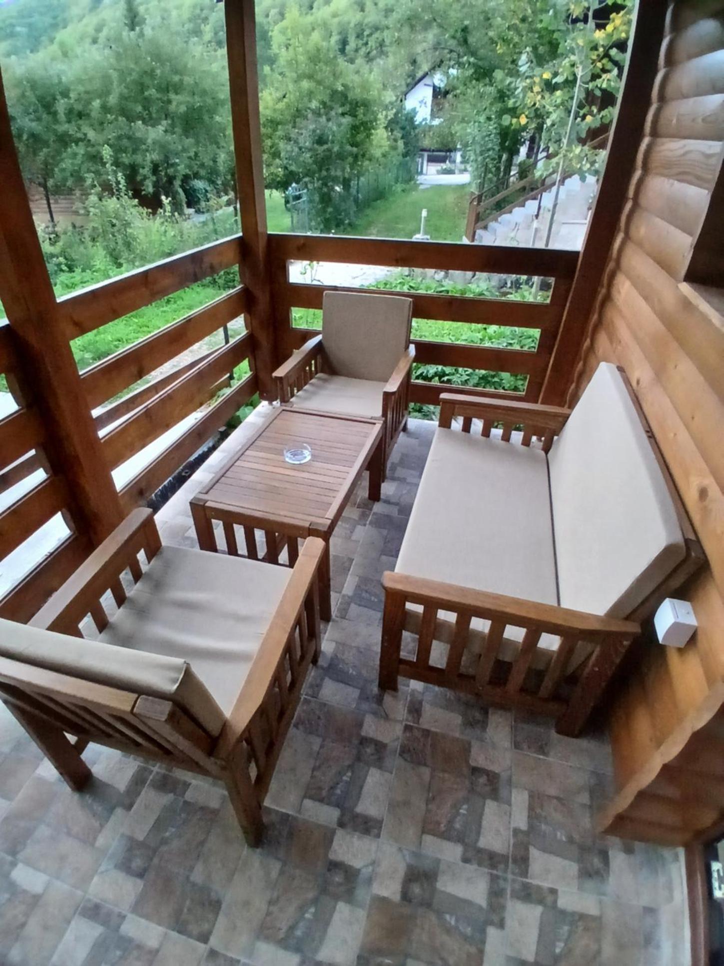 One-Bedroom Apartment with Terrace