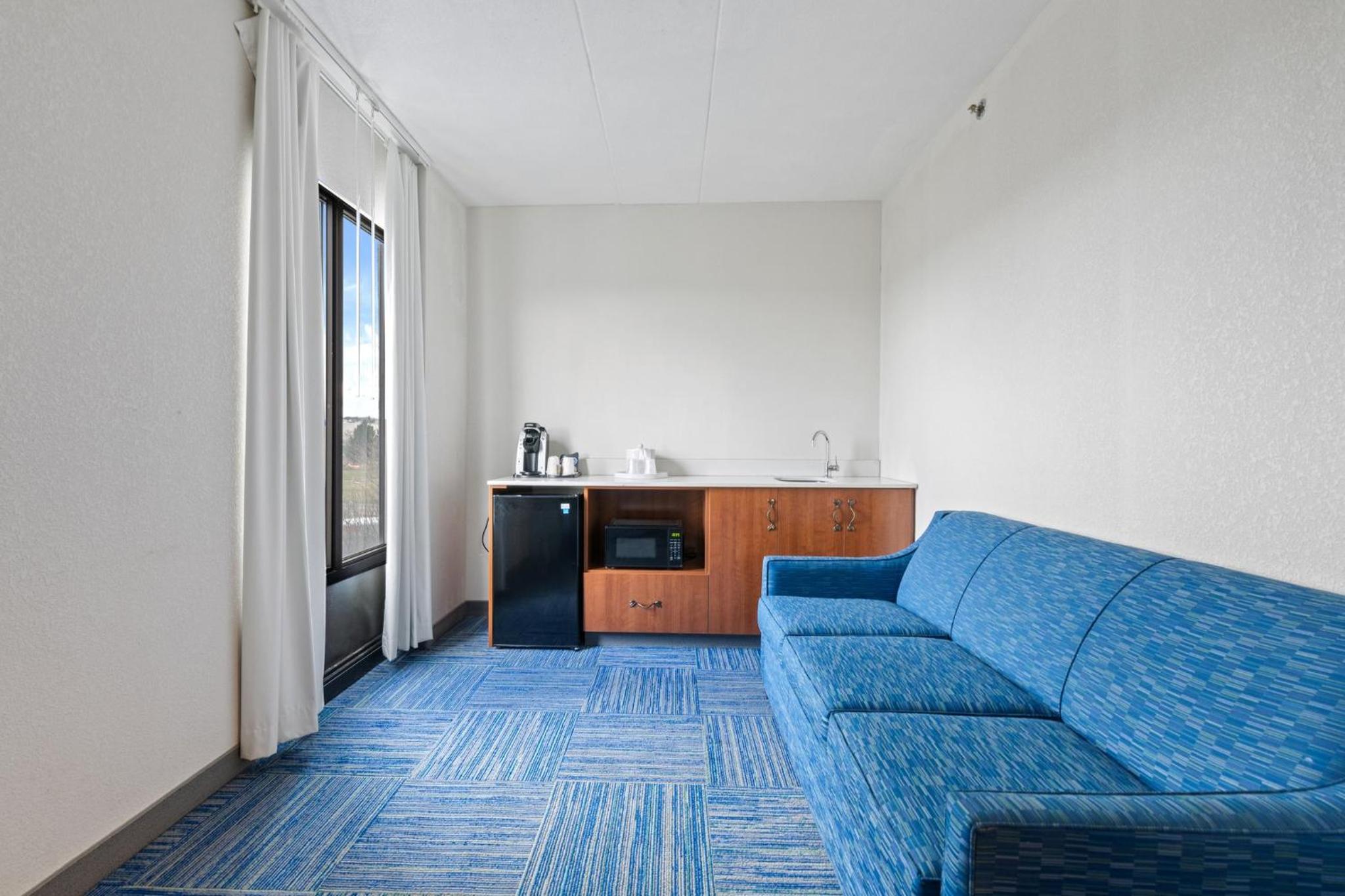 Suite King Room Smoke Free - Photo 5