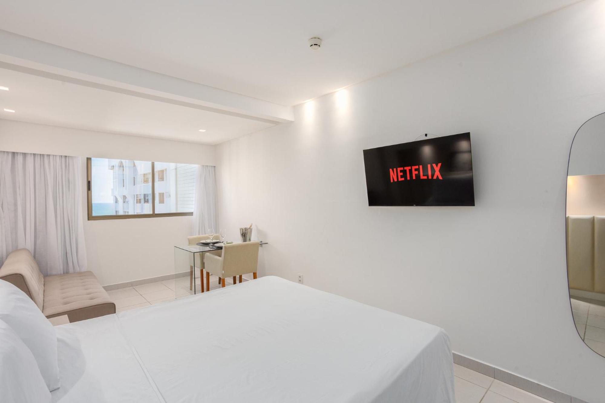 Studio Apartment with Sea View