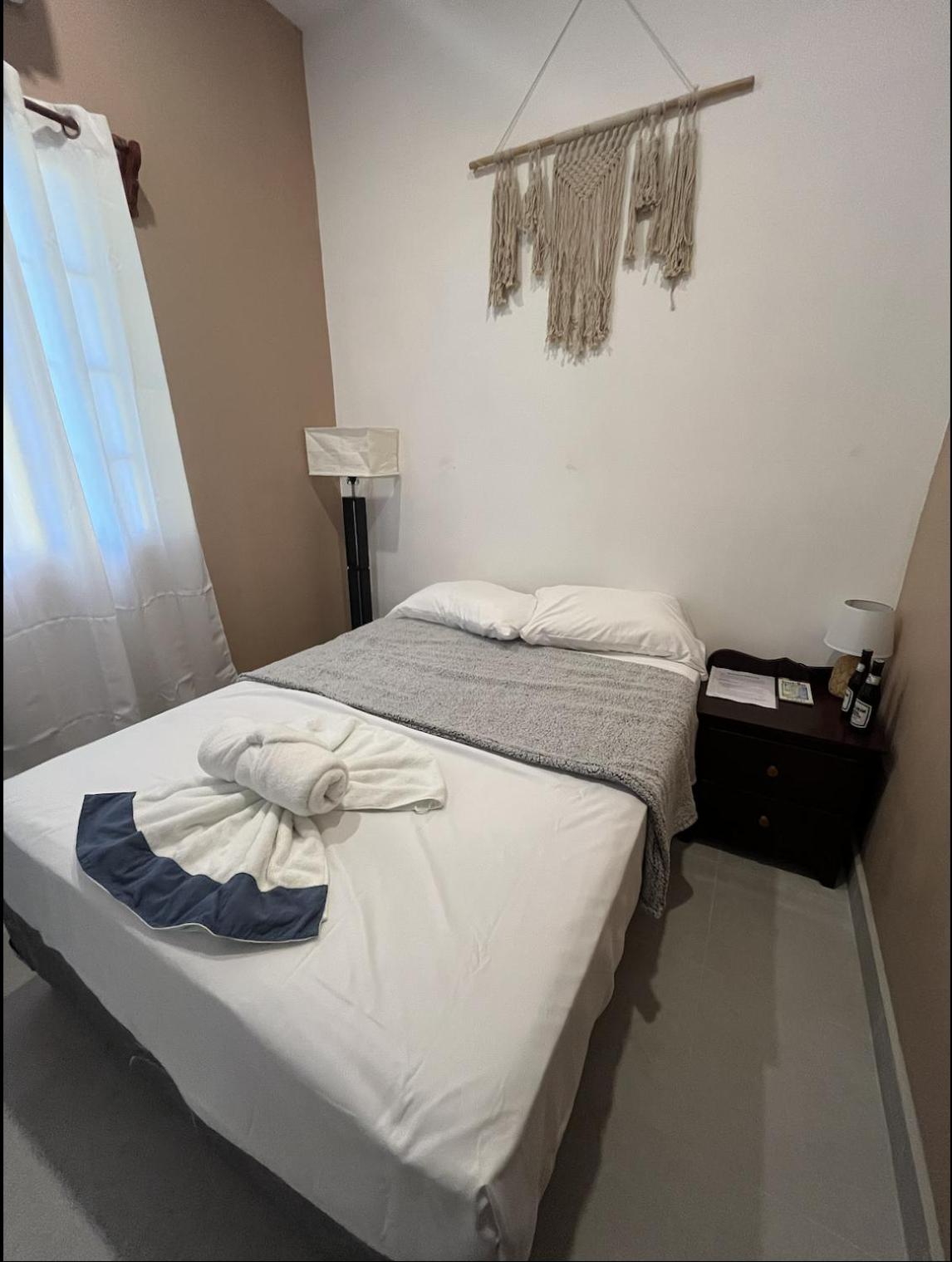 Double Room with Shared Bathroom photo 1