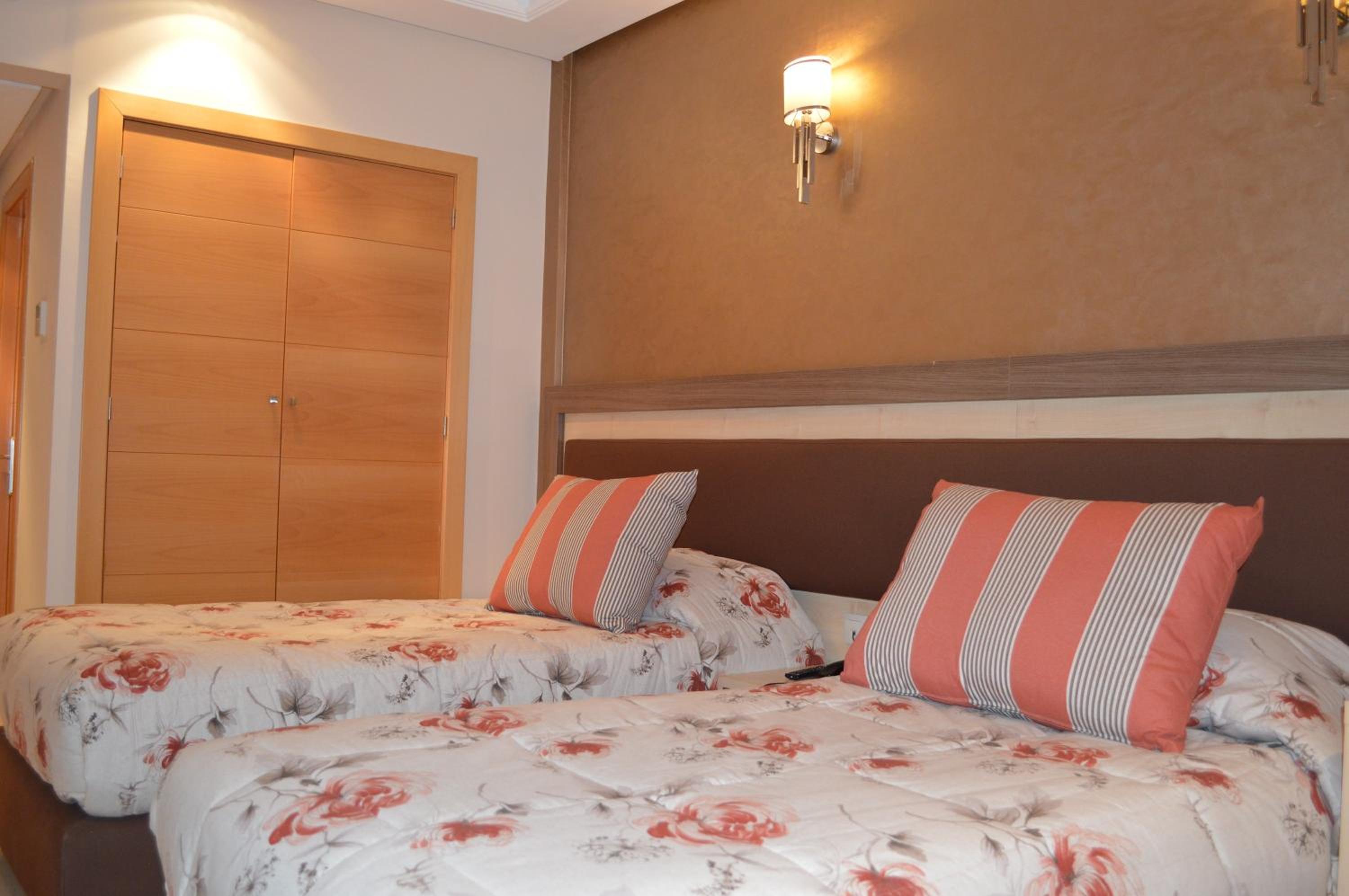 Double Room - Photo 3