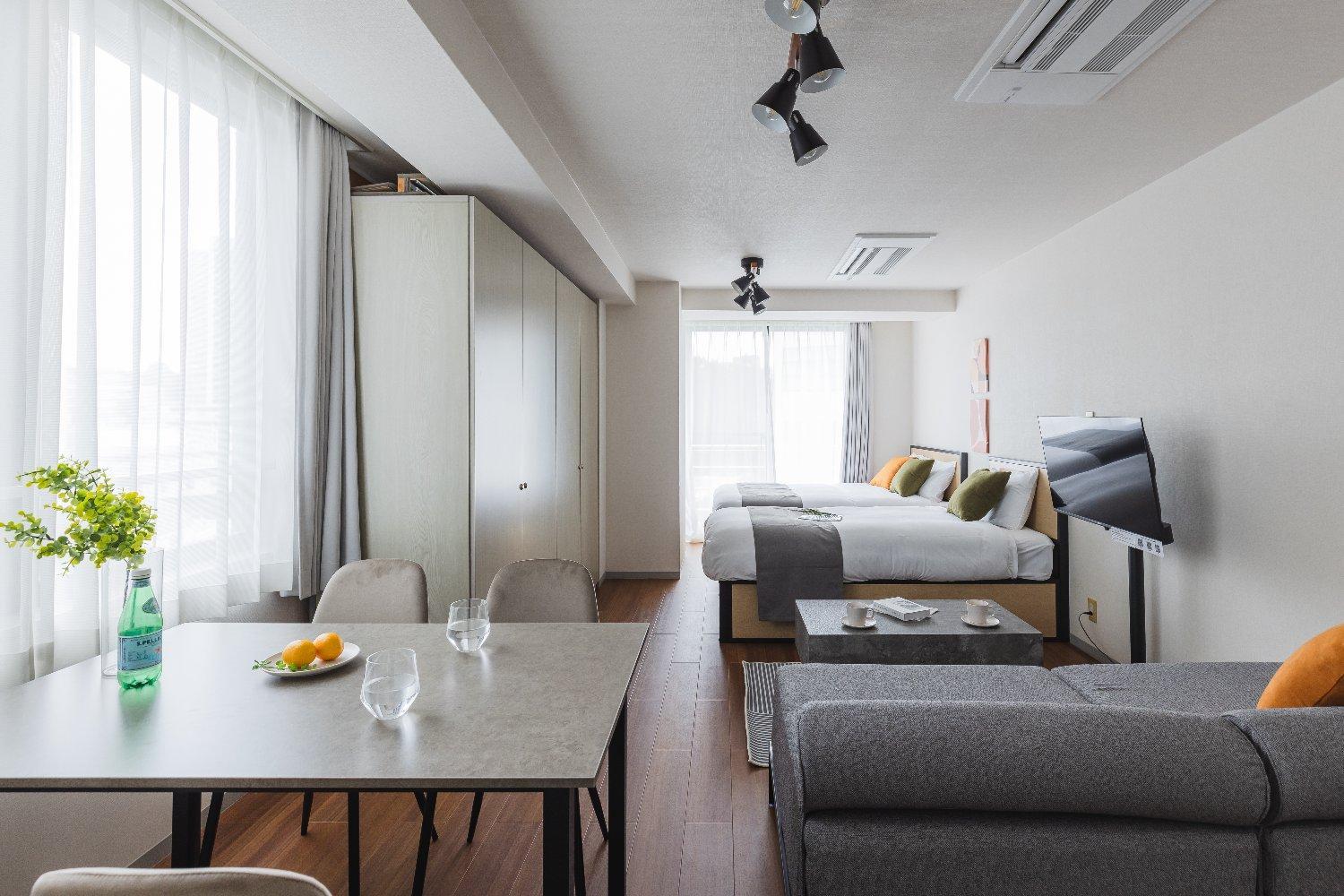 One-Bedroom Apartment with Balcony photo 3