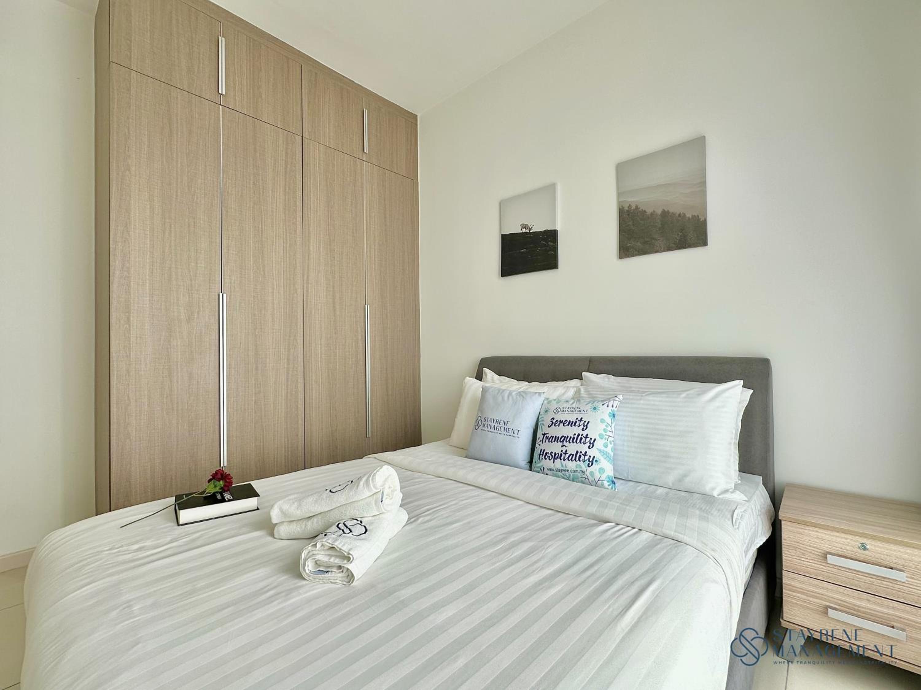 Apartment with View and Balcony photo 1