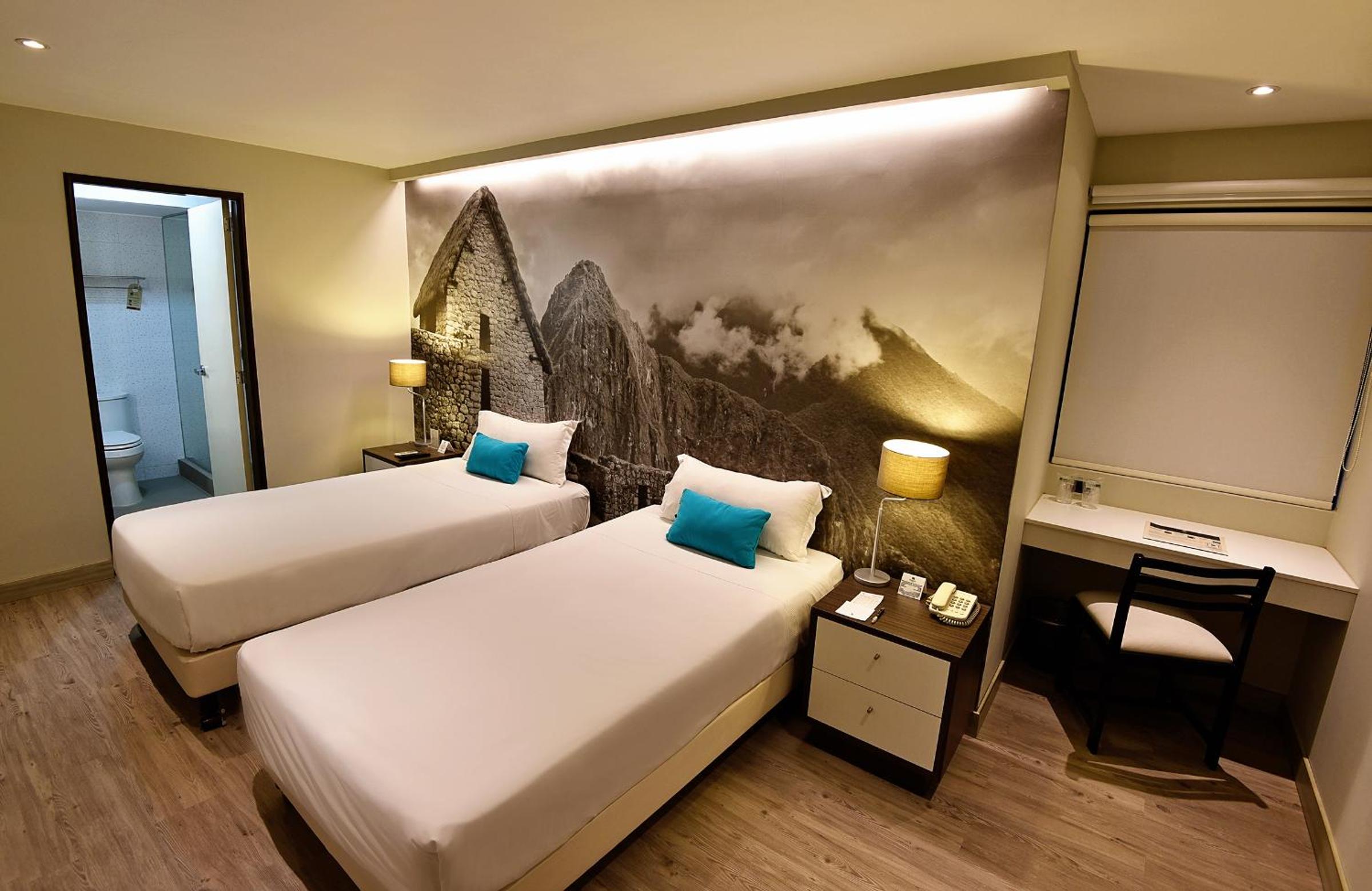 Standard Twin Room