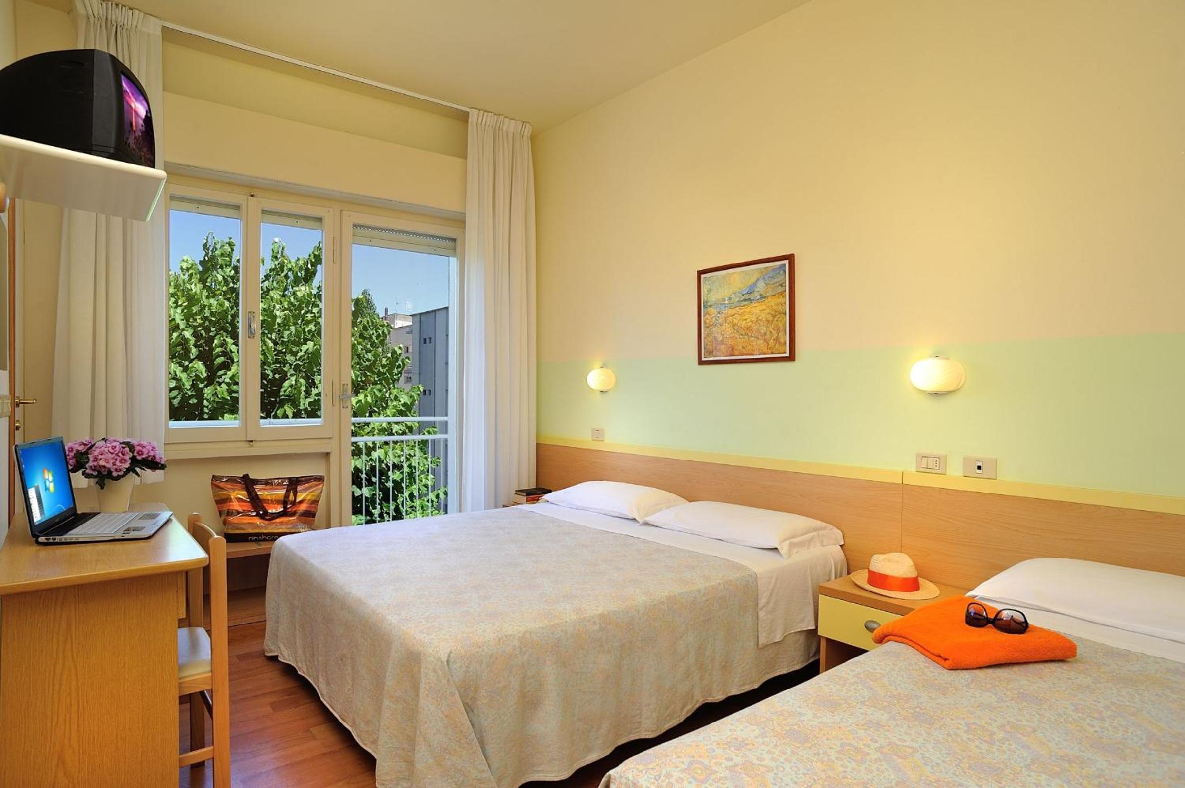 Comfort Quadruple Room