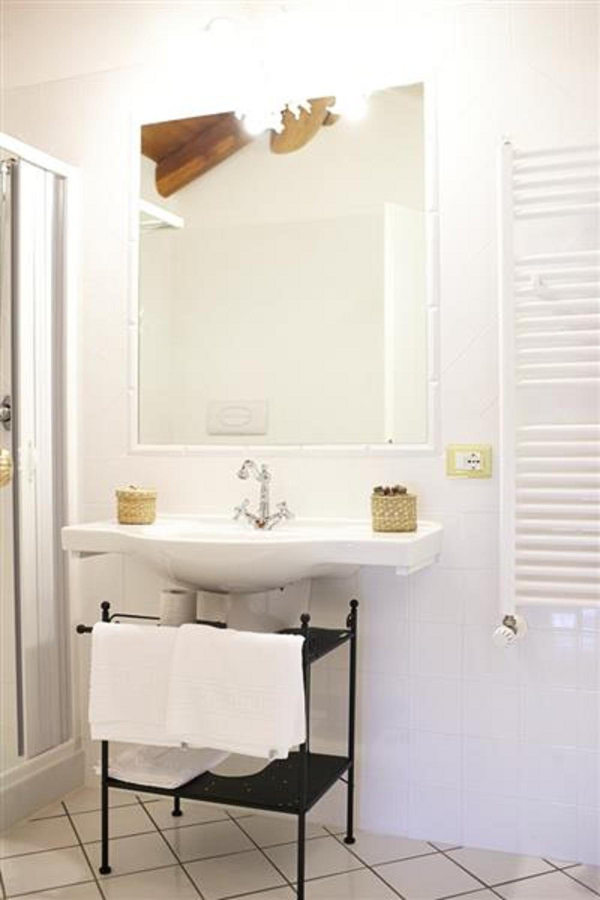 Penthouse Suite - Photo 6