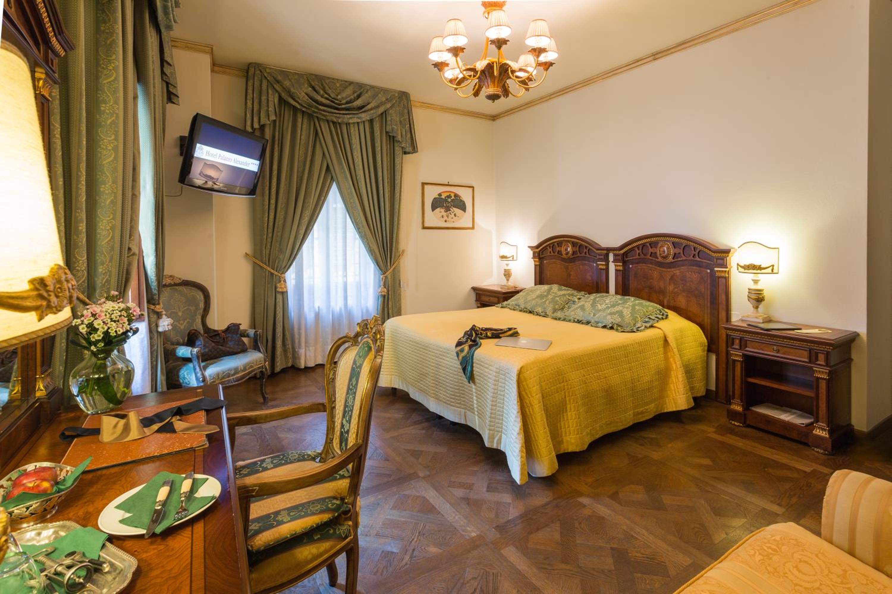 Double or Twin Room - Photo 3