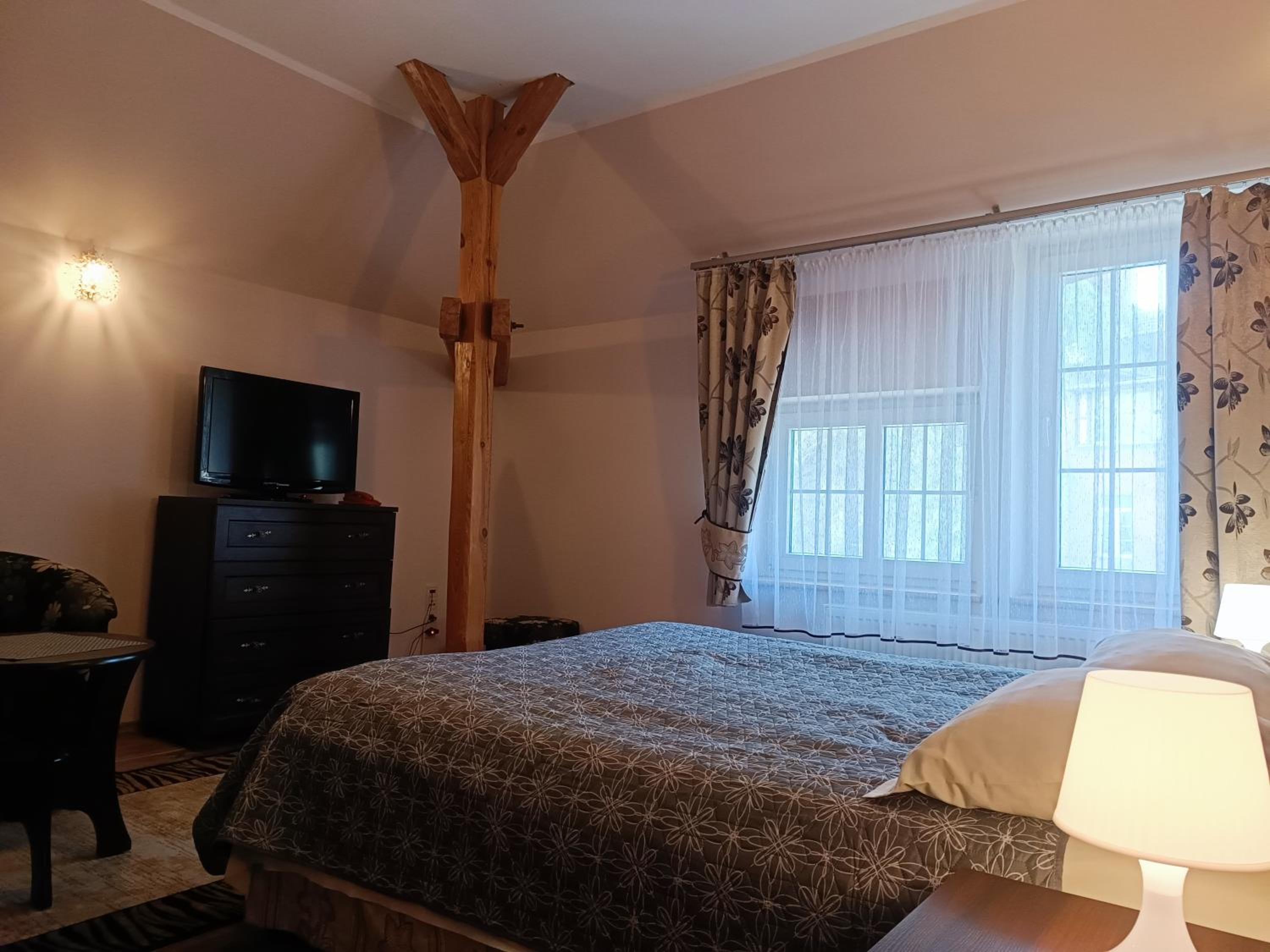 Double or Twin Room - Photo 2