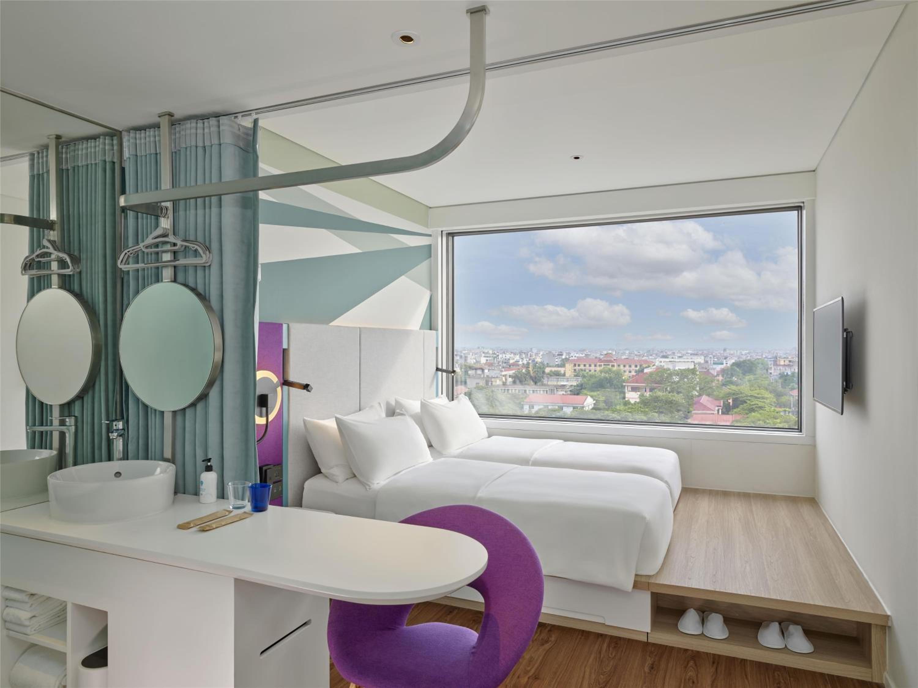 Twin Room - Photo 14