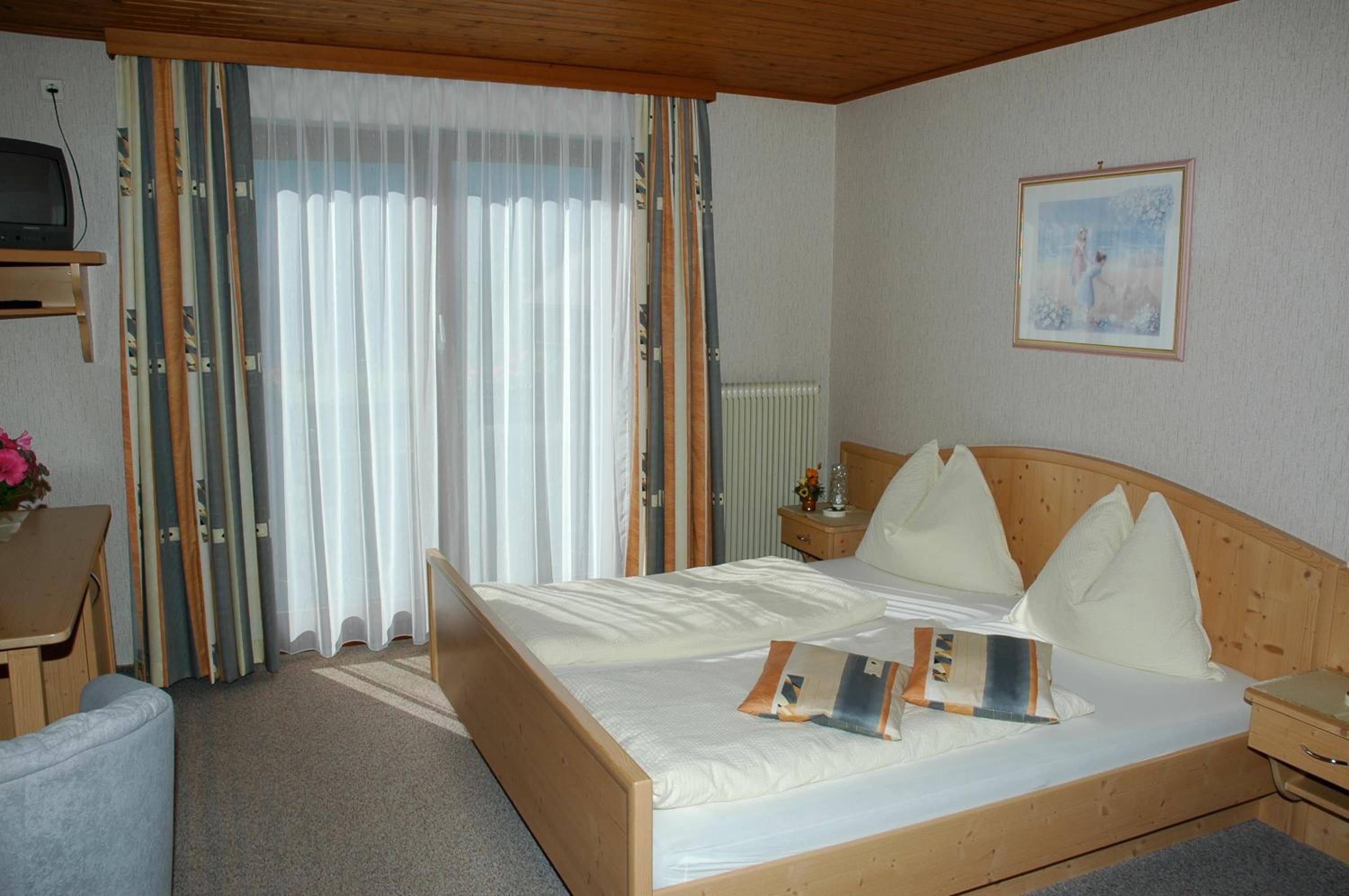 Double Room with Balcony photo 2