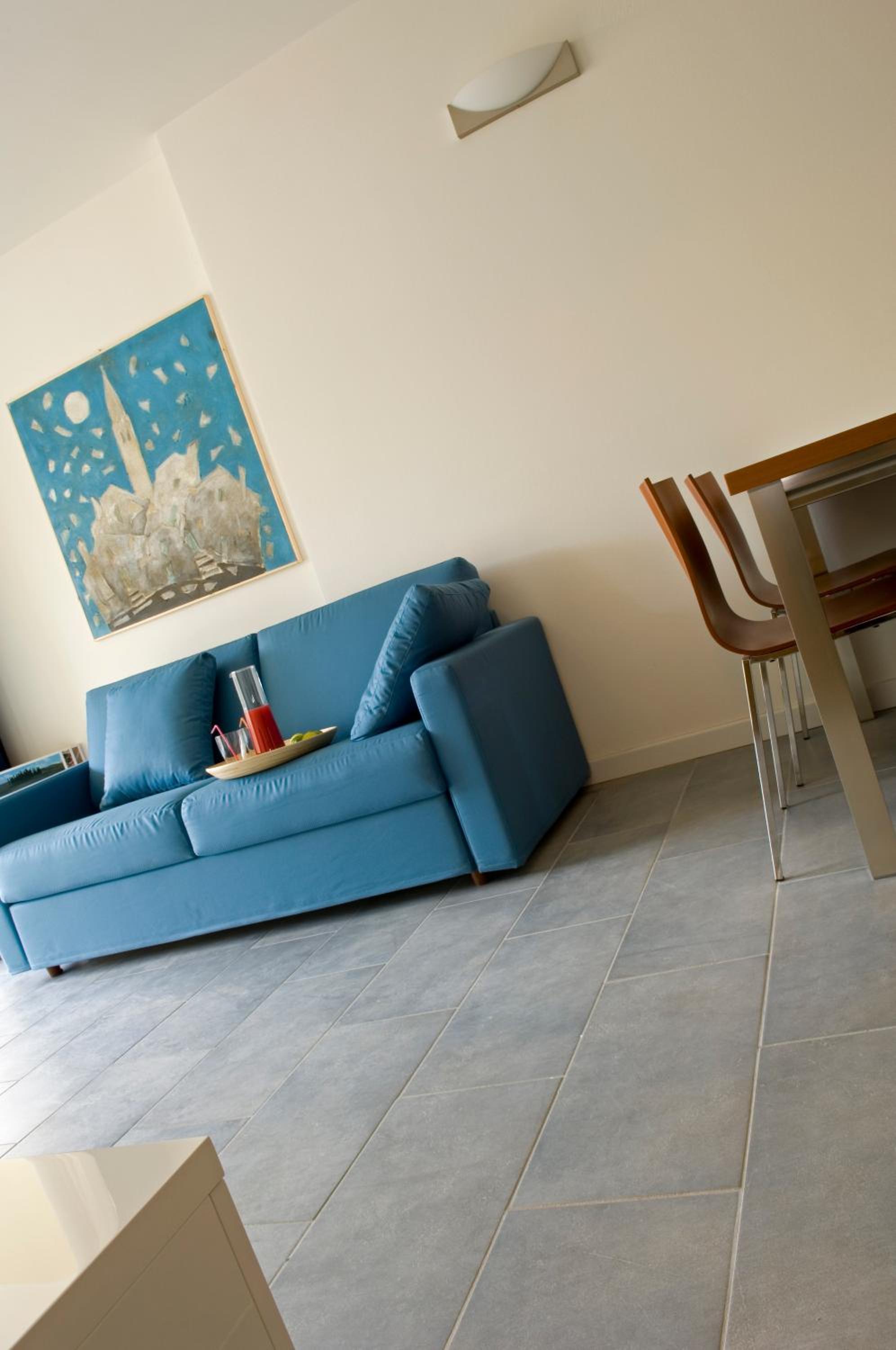 Apartment with Lateral Lagoon View - Photo 1
