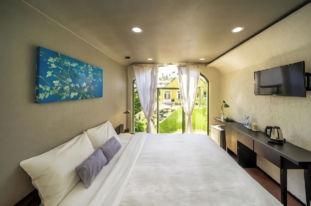 Classic Room - Photo 1