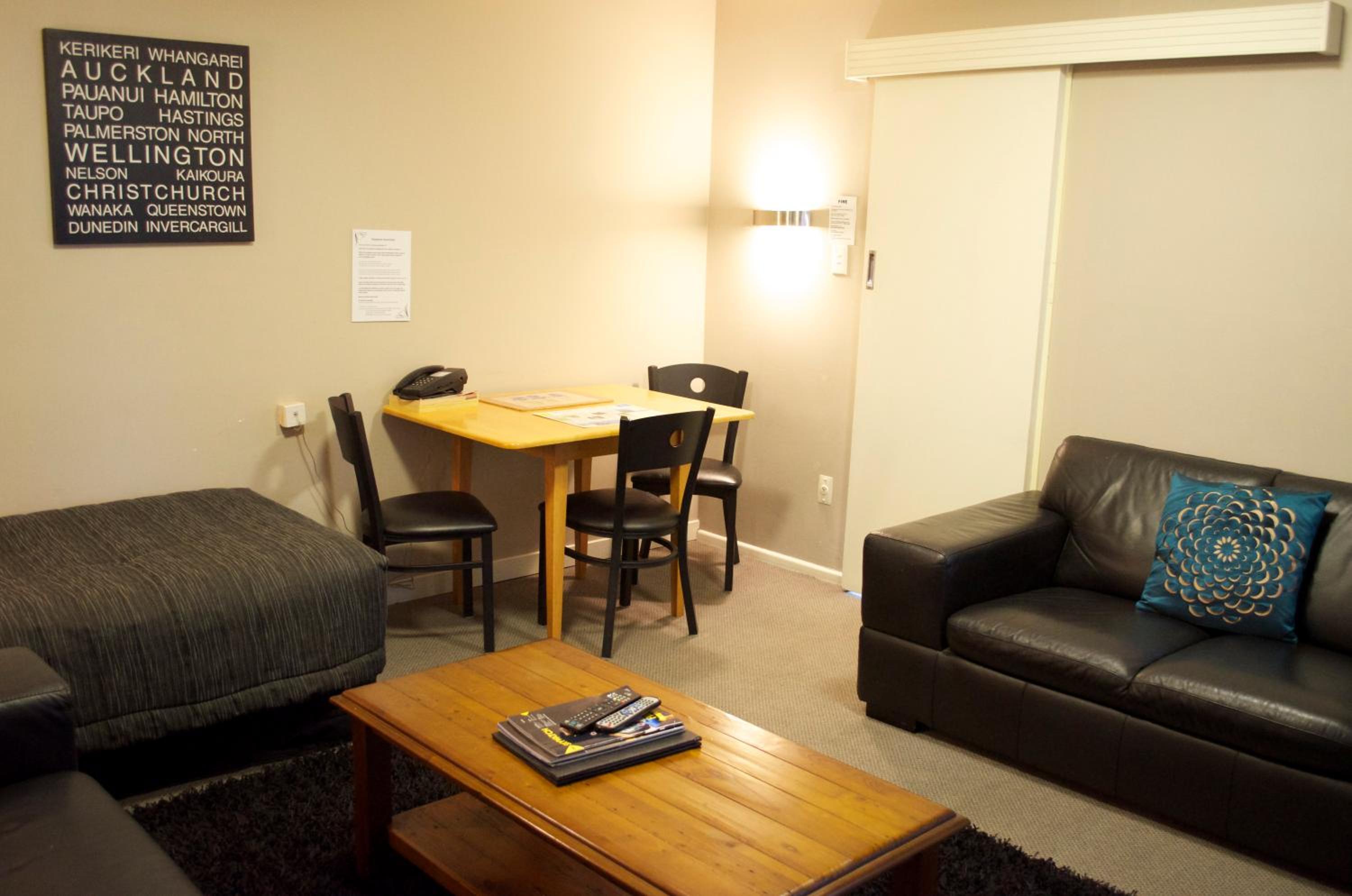 Two-Bedroom Apartment - Photo 6