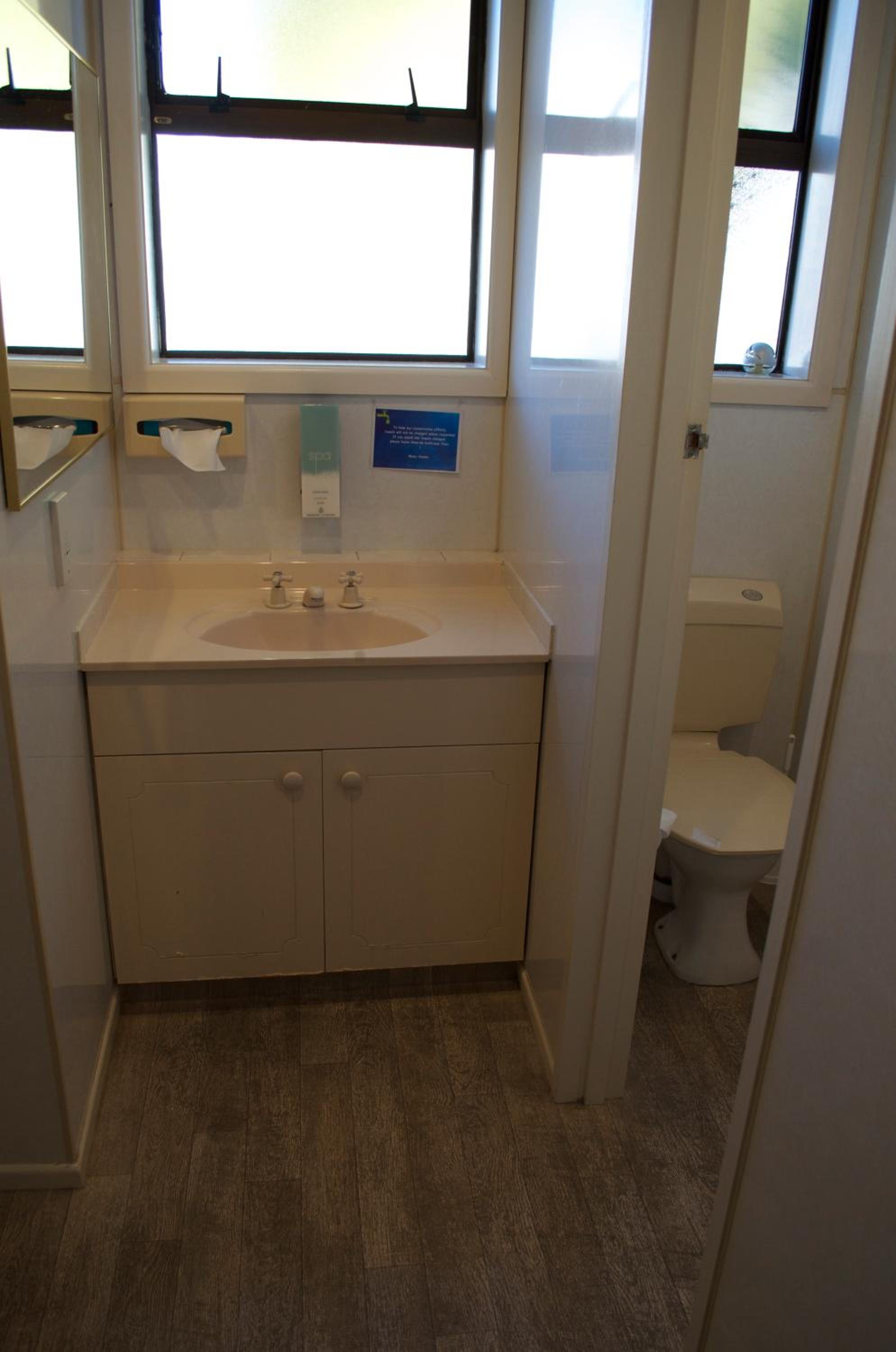 Two-Bedroom Apartment - Photo 4