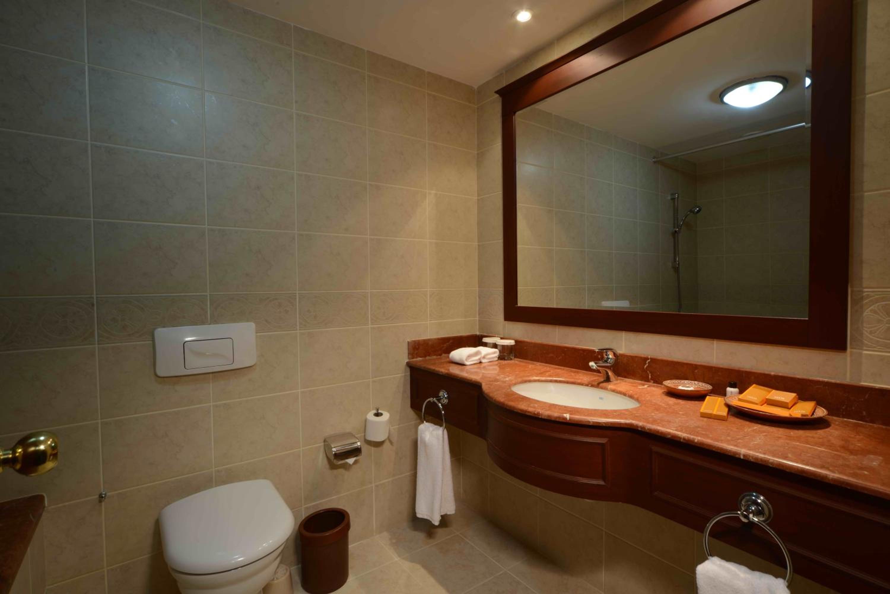 Family Junior Suite - Photo 3