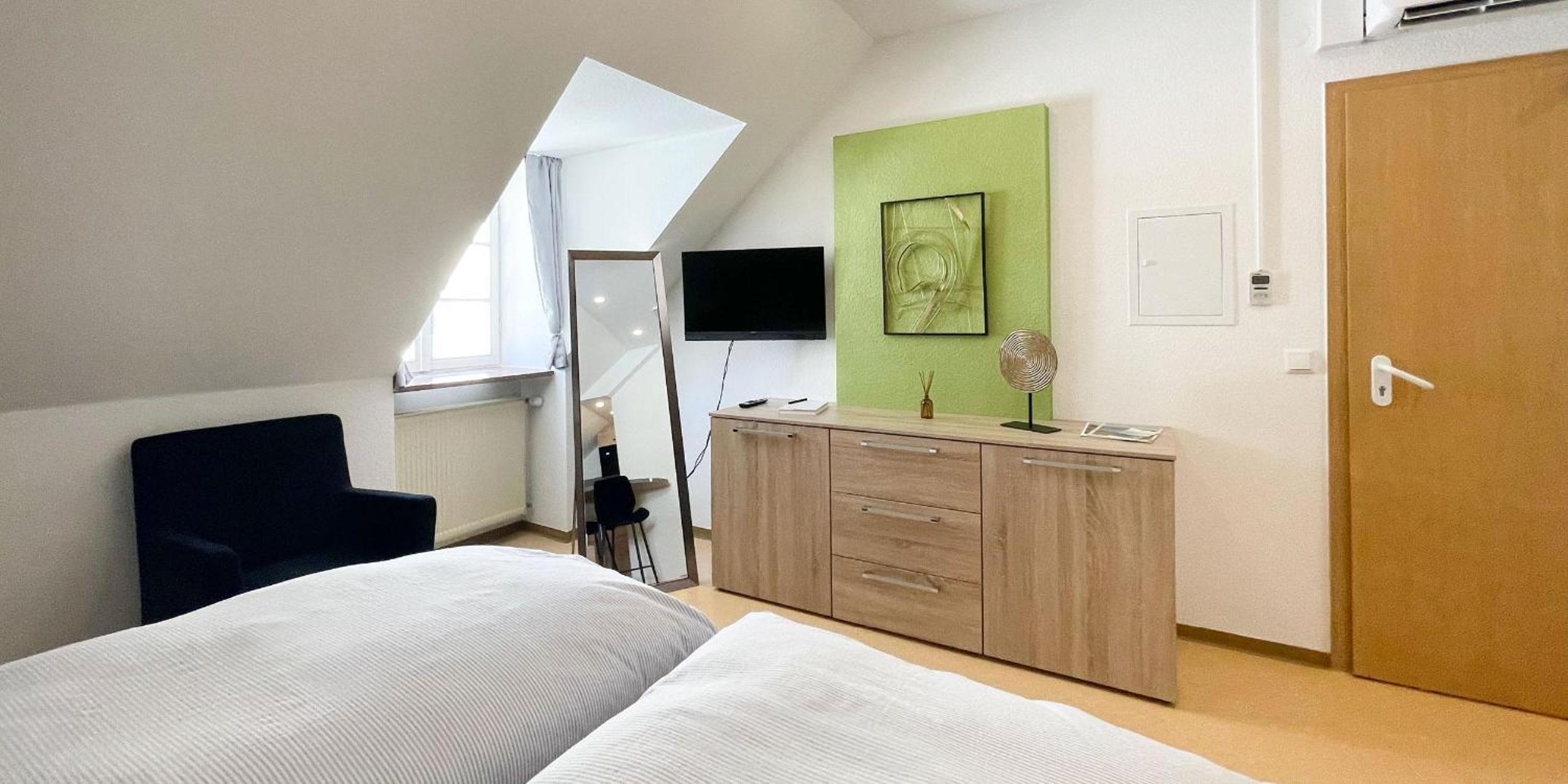 Deluxe Apartment with bathroom photo 3