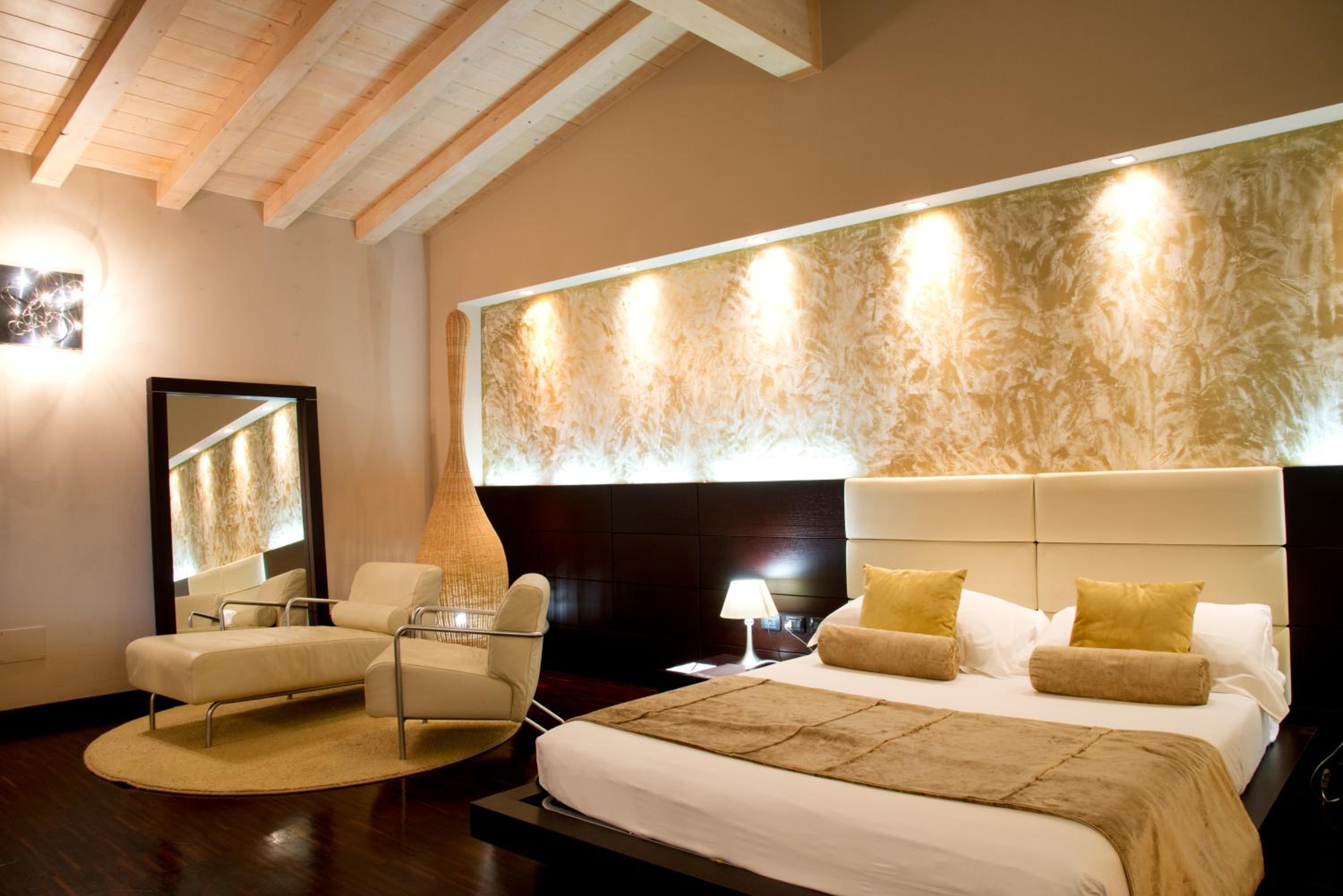 Junior Suite - Photo 1