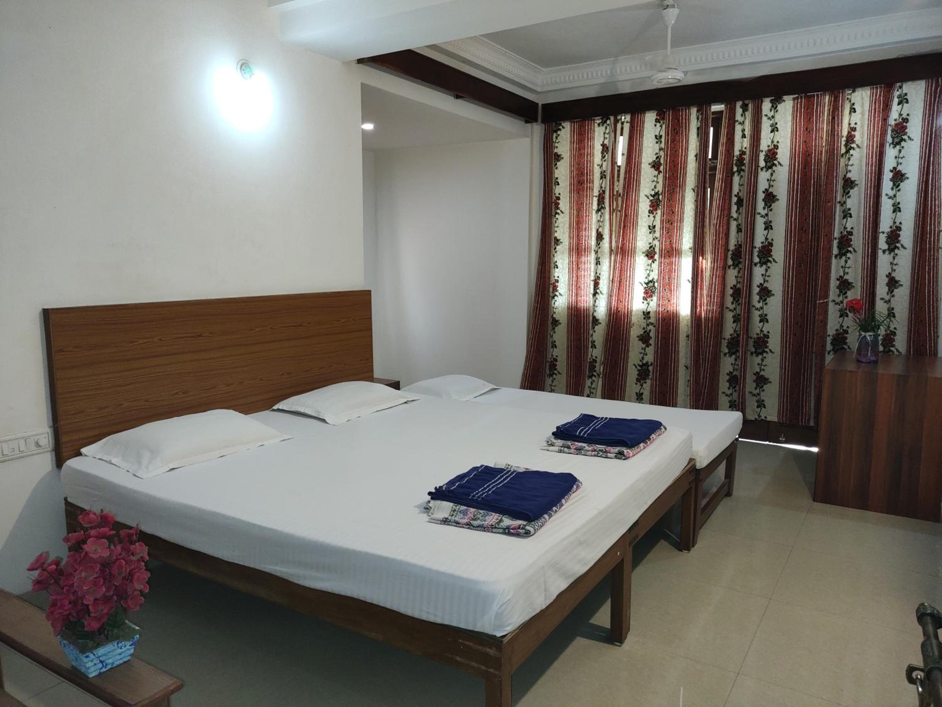 Triple Room - Photo 6