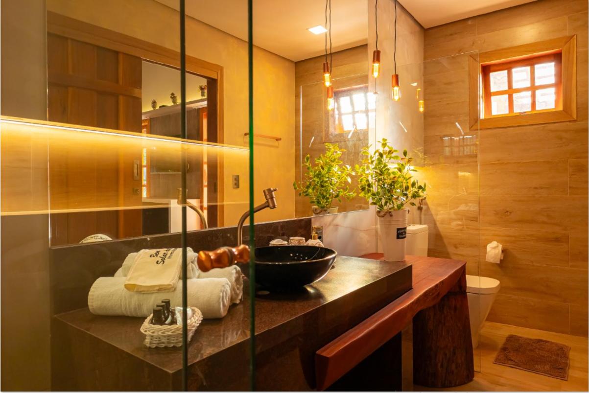 Deluxe Suite photo 3