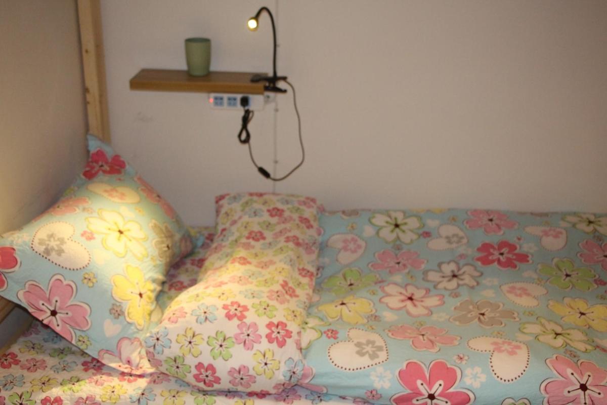 Bed in 4-Bed Female Dormitory Room photo 2