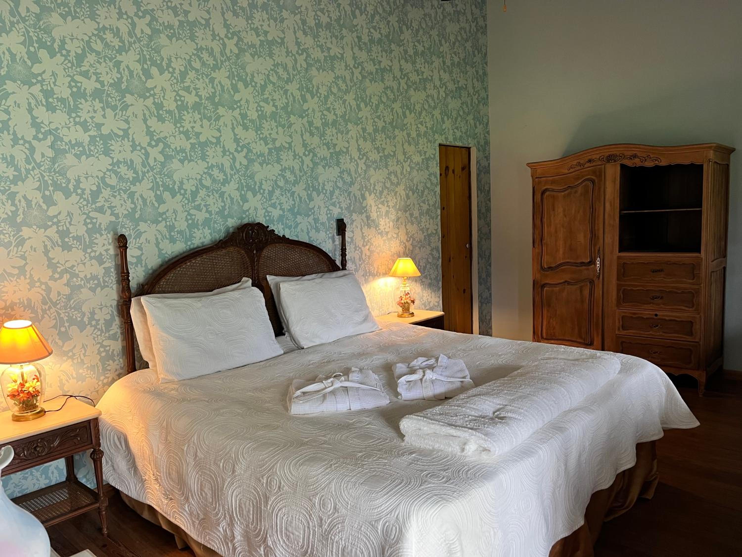 Standard Double Room photo 2