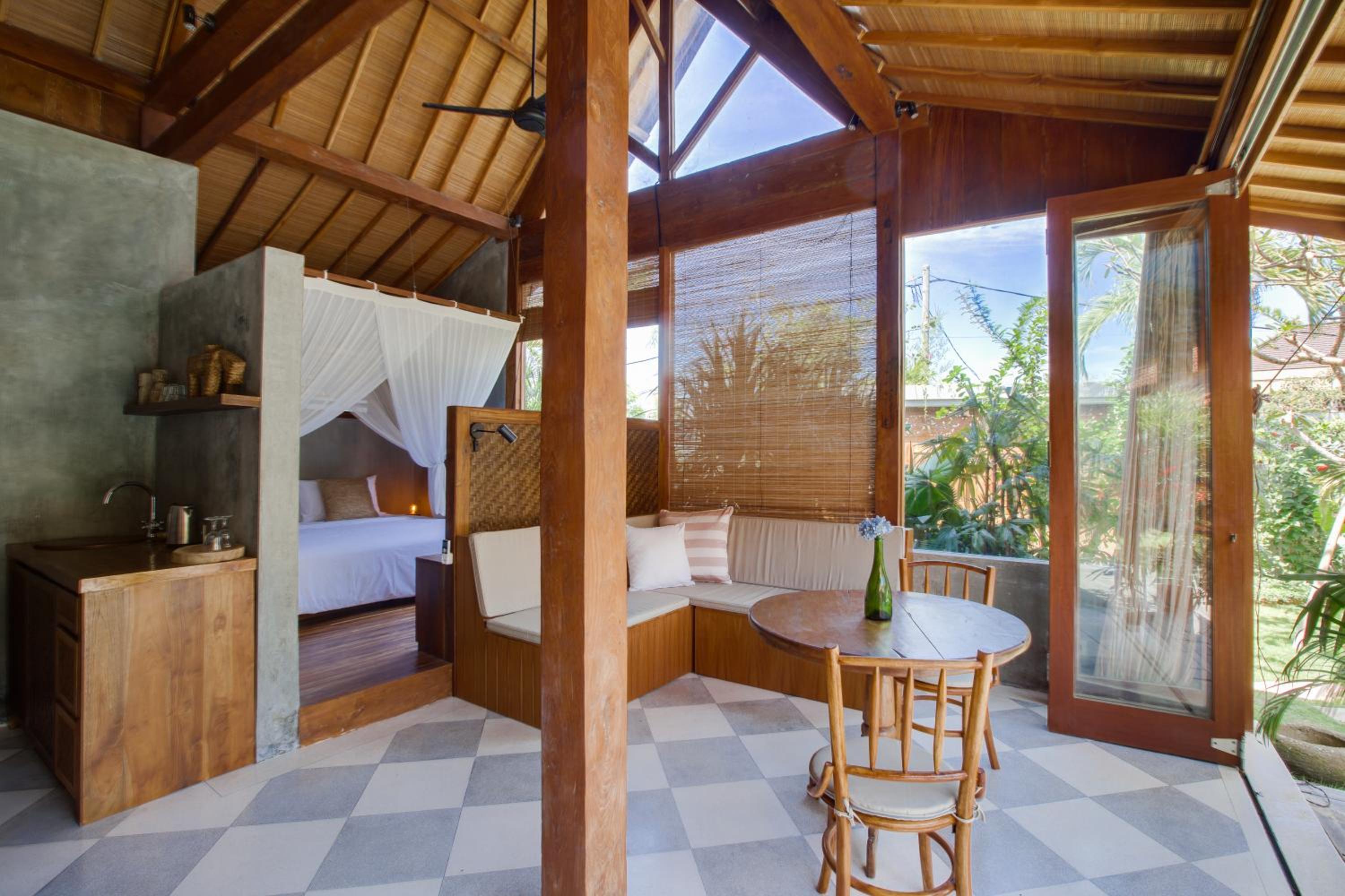 Deluxe Double Room With Pool Access - Photo 5