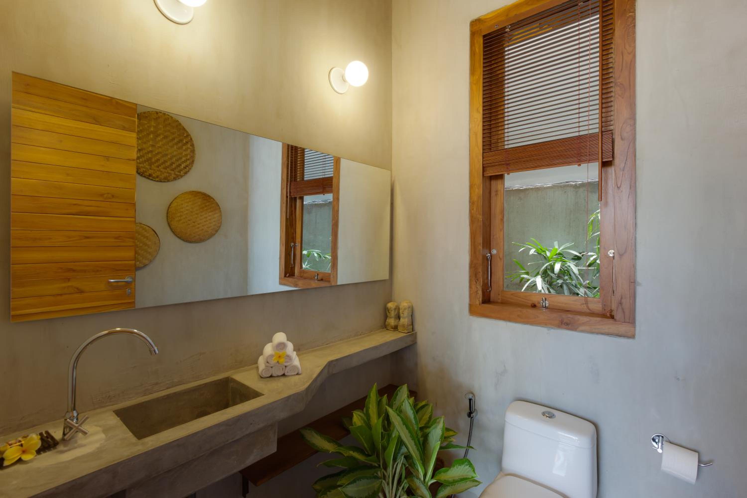 Executive Bungalow - Photo 3