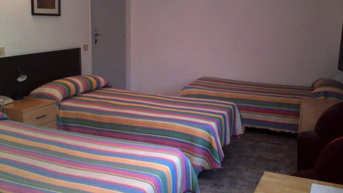 Standard Triple Room photo 1