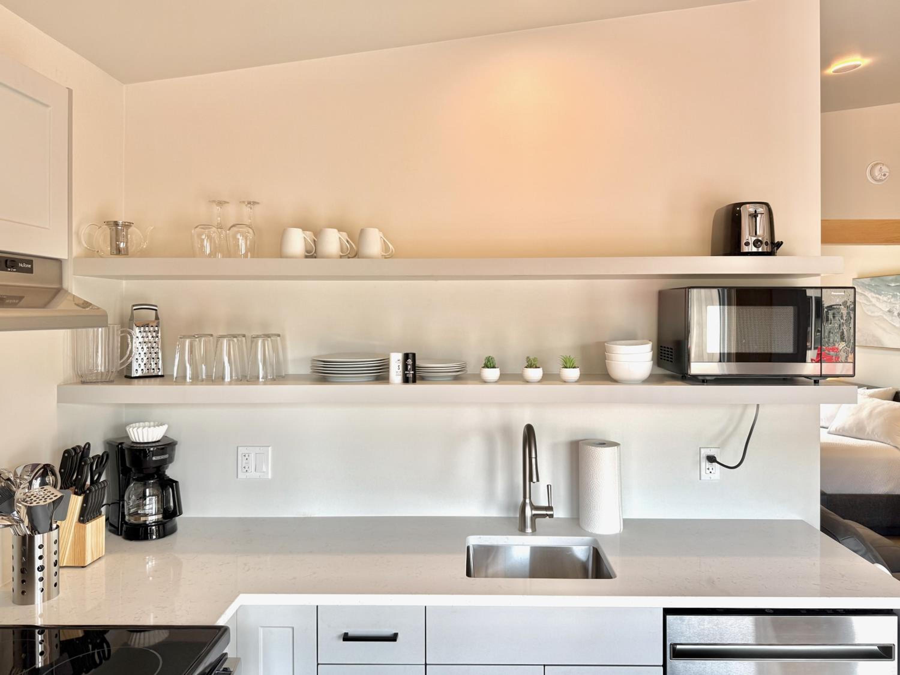 One-Bedroom Cottage - Photo 10