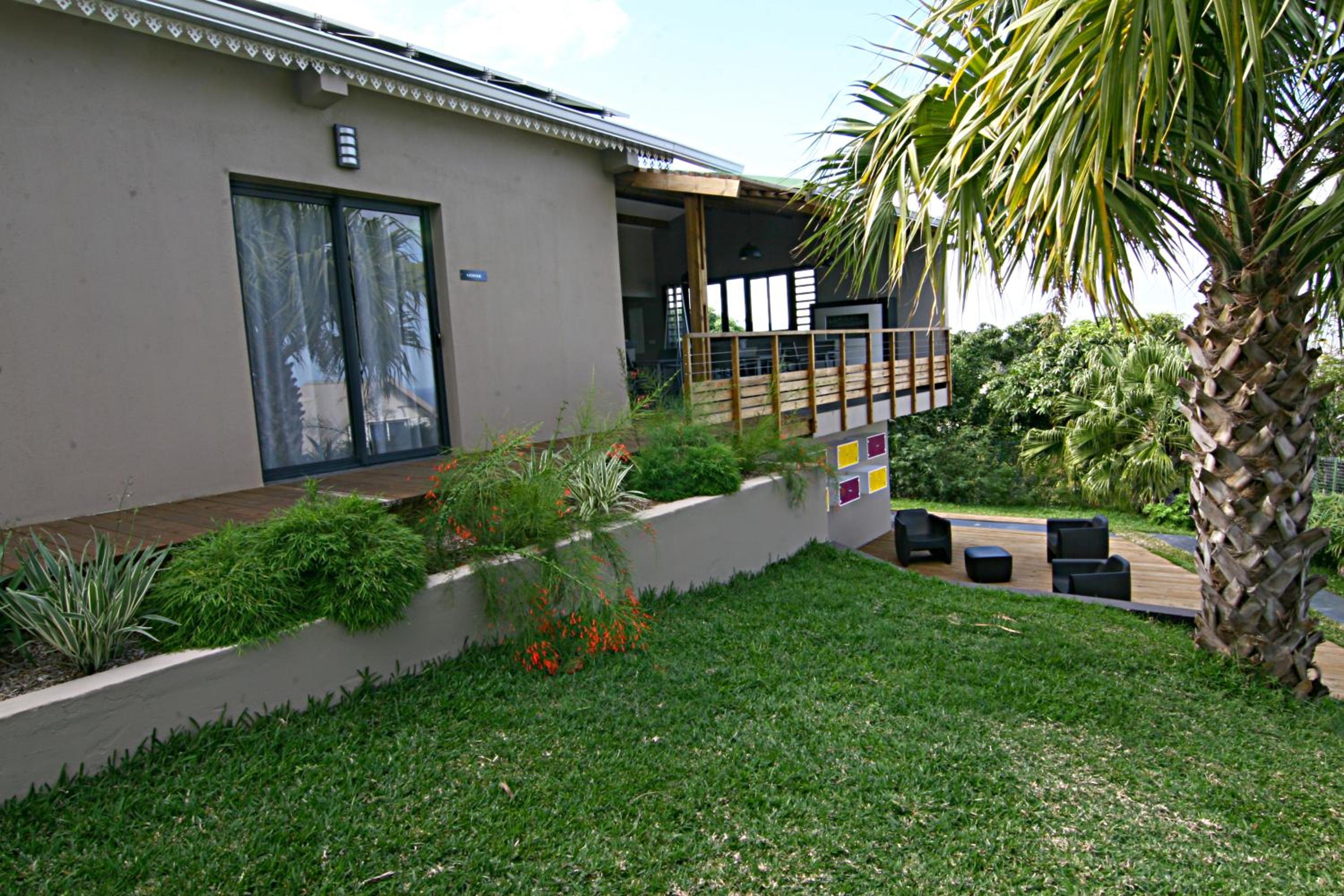 Double Room with Pool View photo 3
