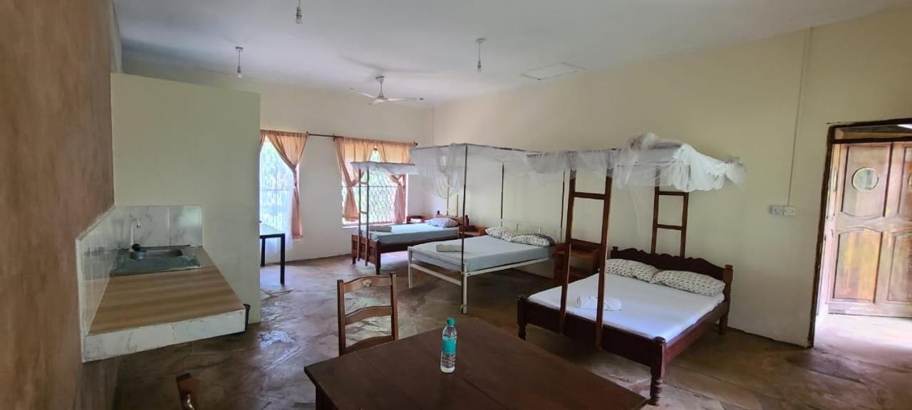 Budget Triple Room photo 2
