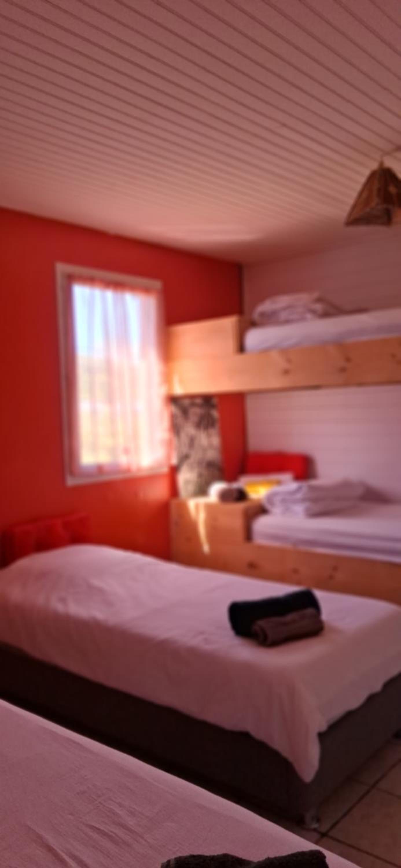 Quadruple Room with Mountain View photo 2