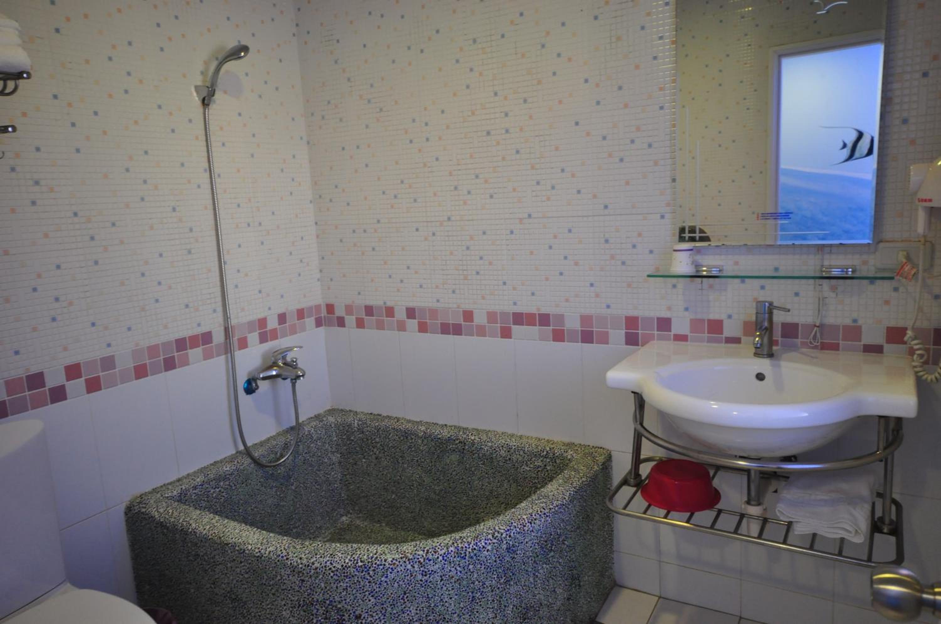 Standard Double Room - Photo 4
