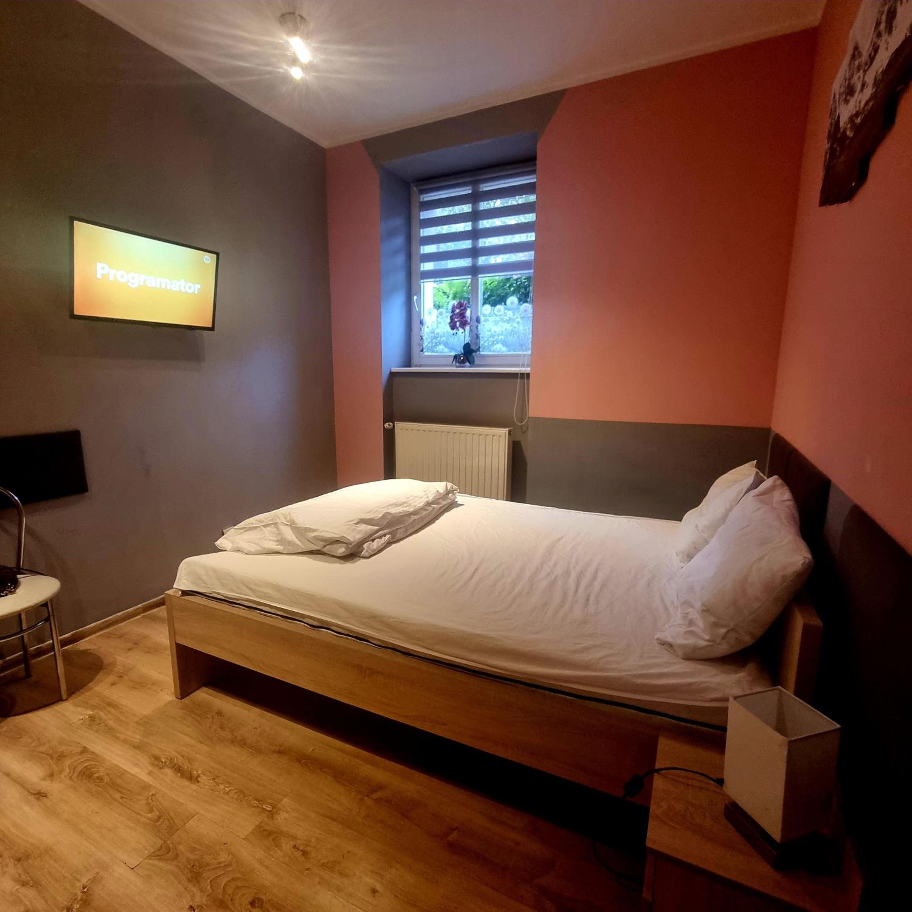 Large Double Room