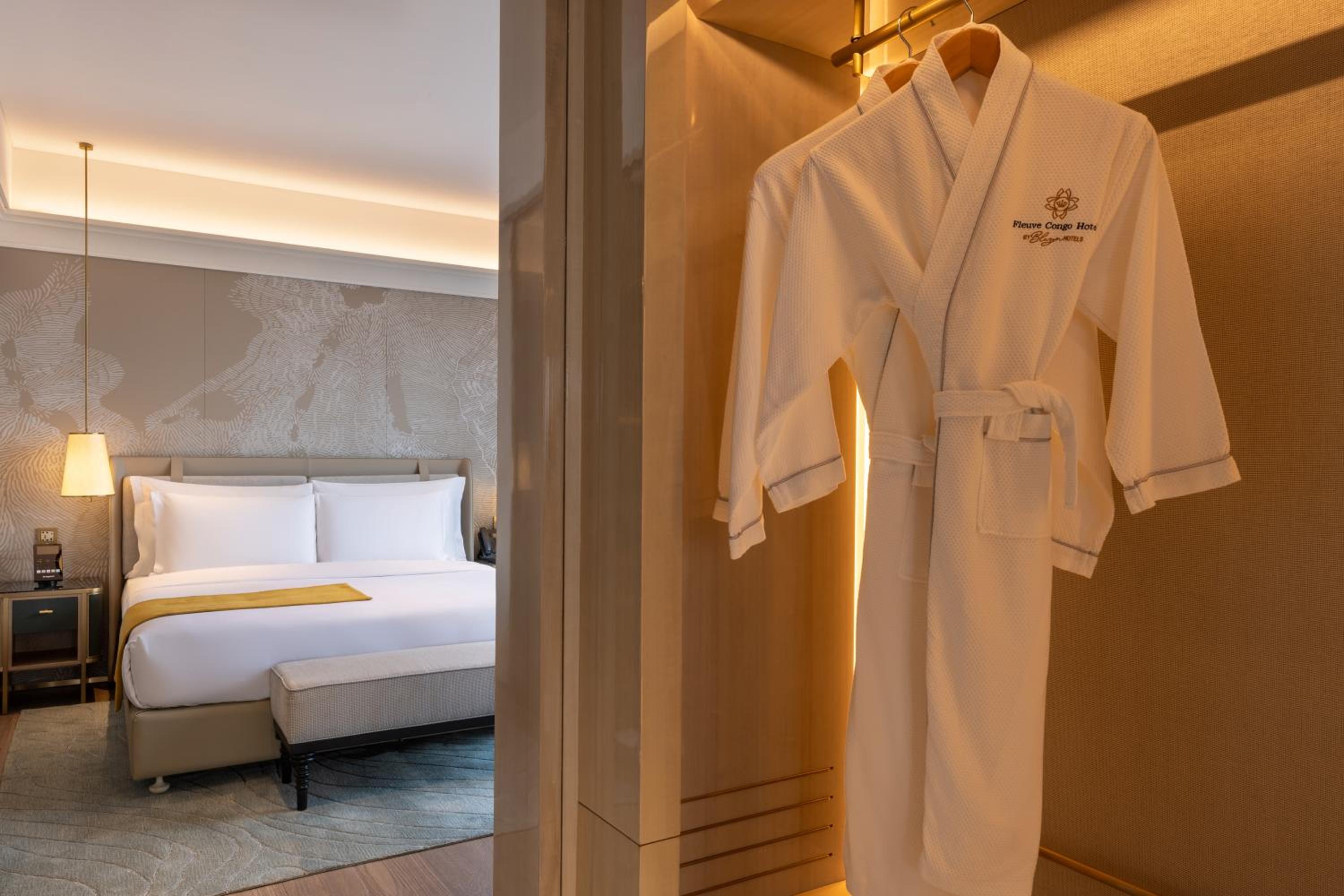 Prestige River View Suite