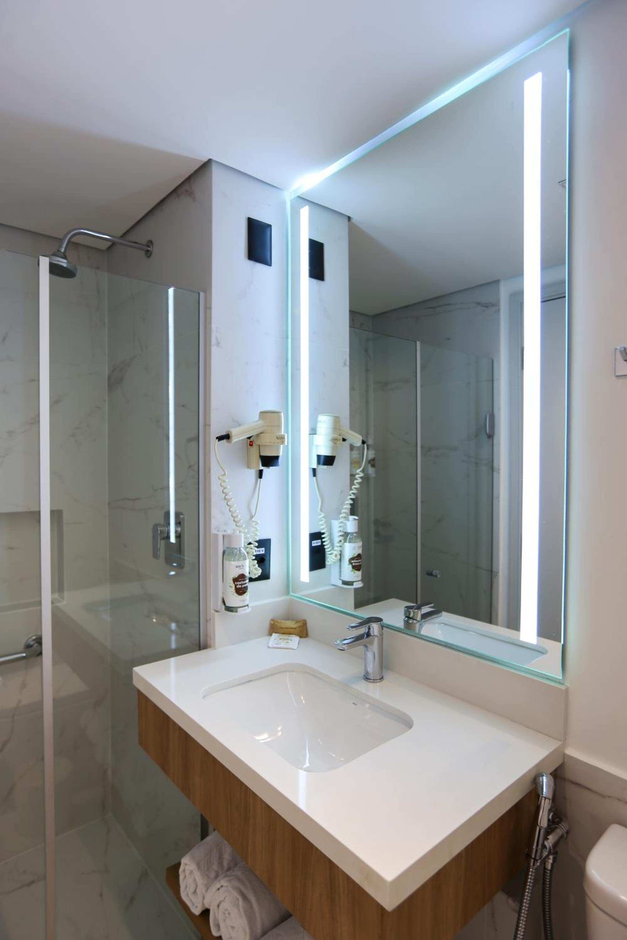 Superior Twin Room - Photo 2