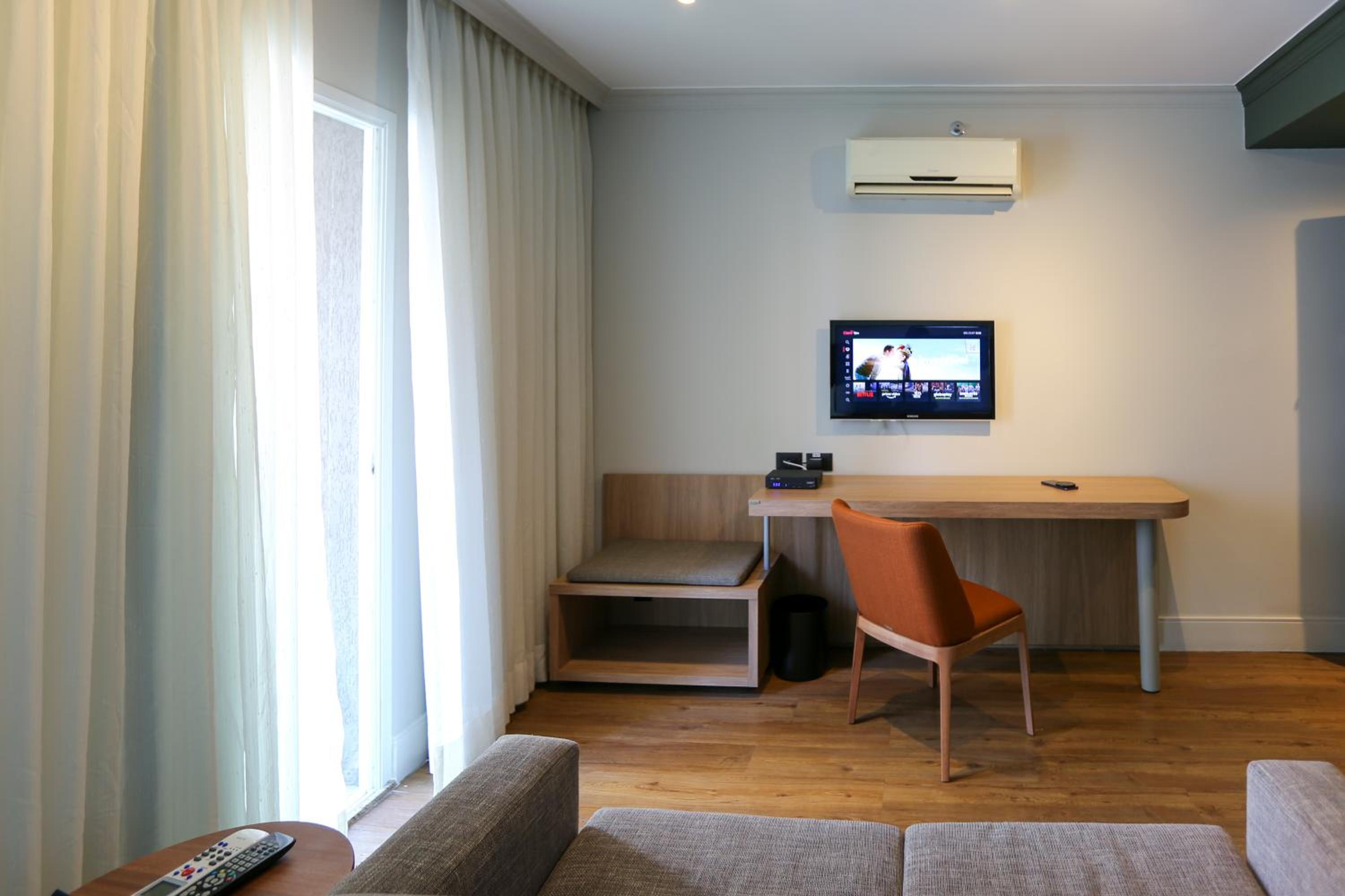 Superior Twin Room - Photo 8