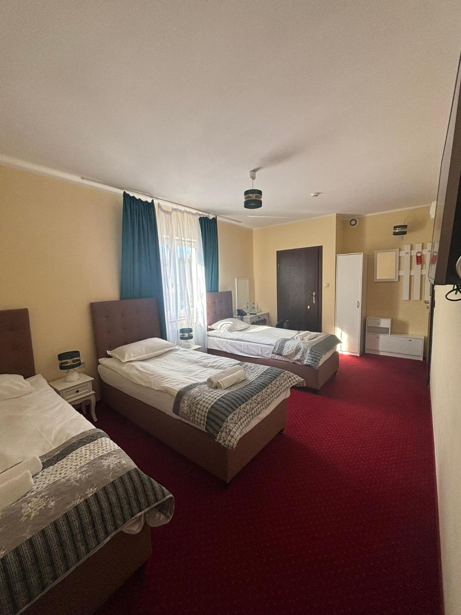Triple Room with Bathroom
