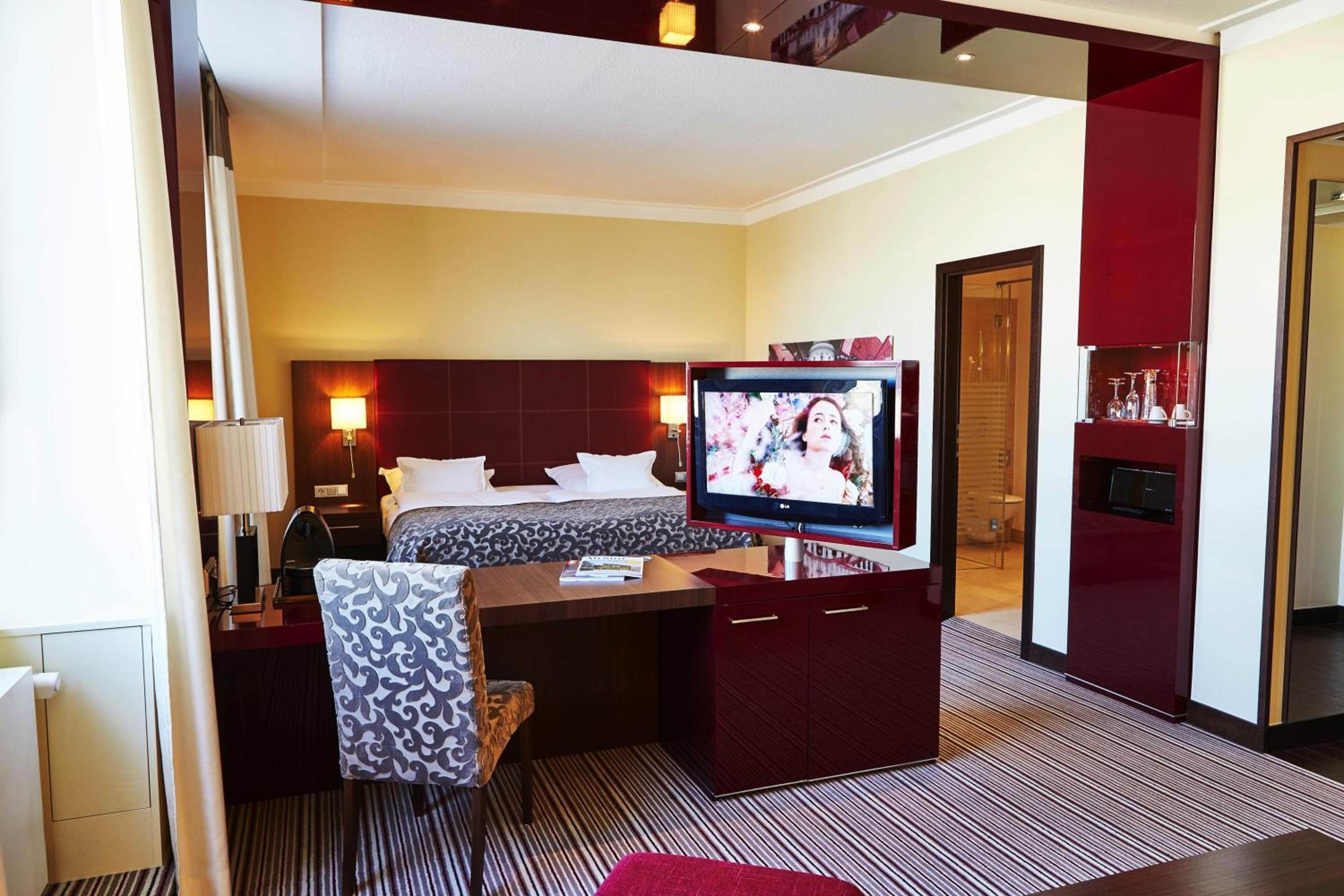Executive Junior Suite - Photo 1