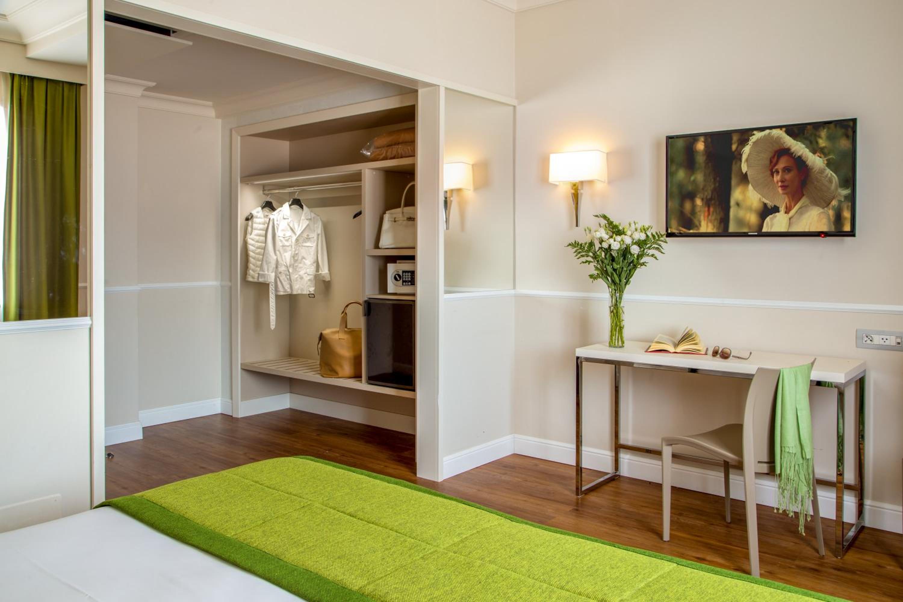 Single Room