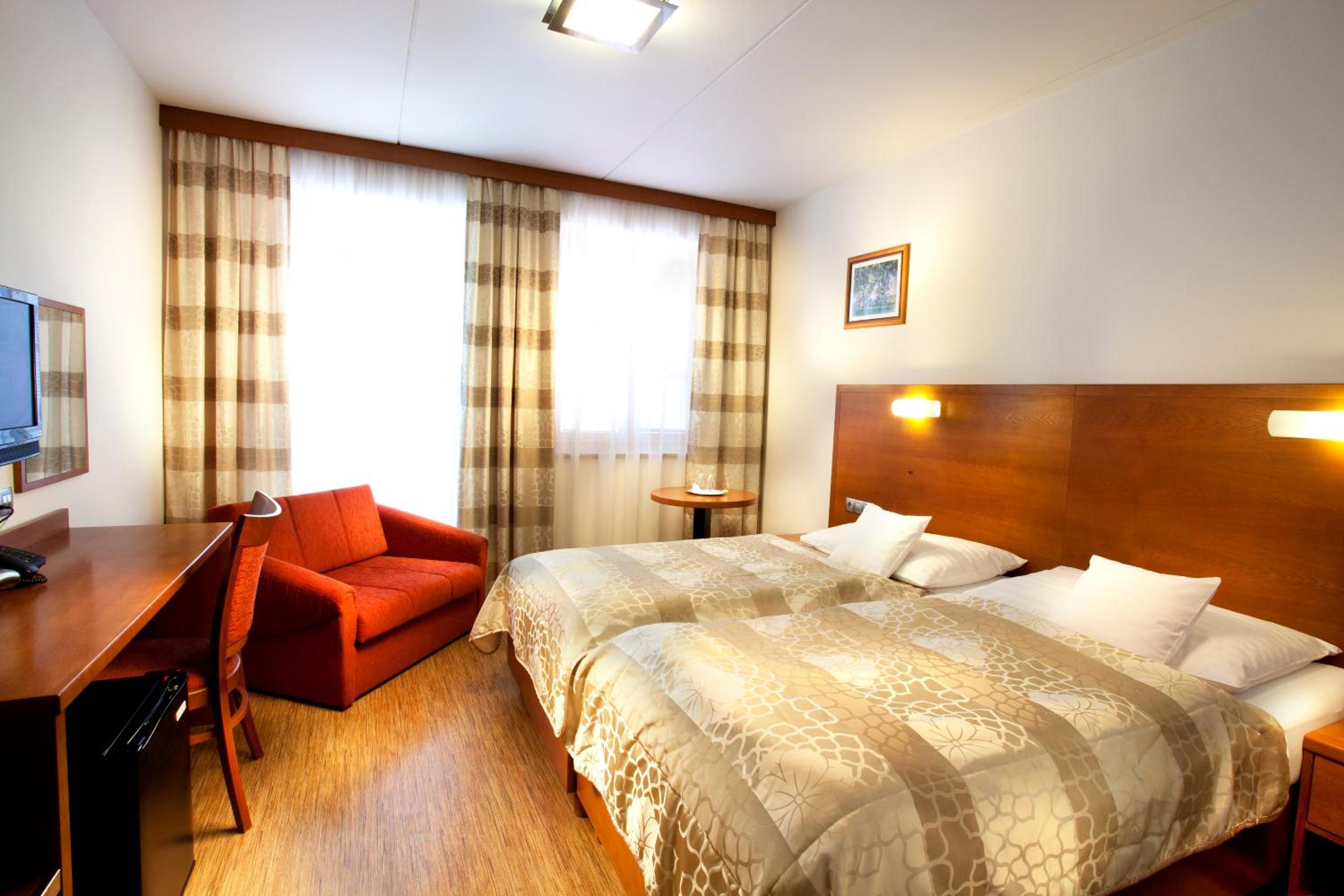 Double Room photo 3