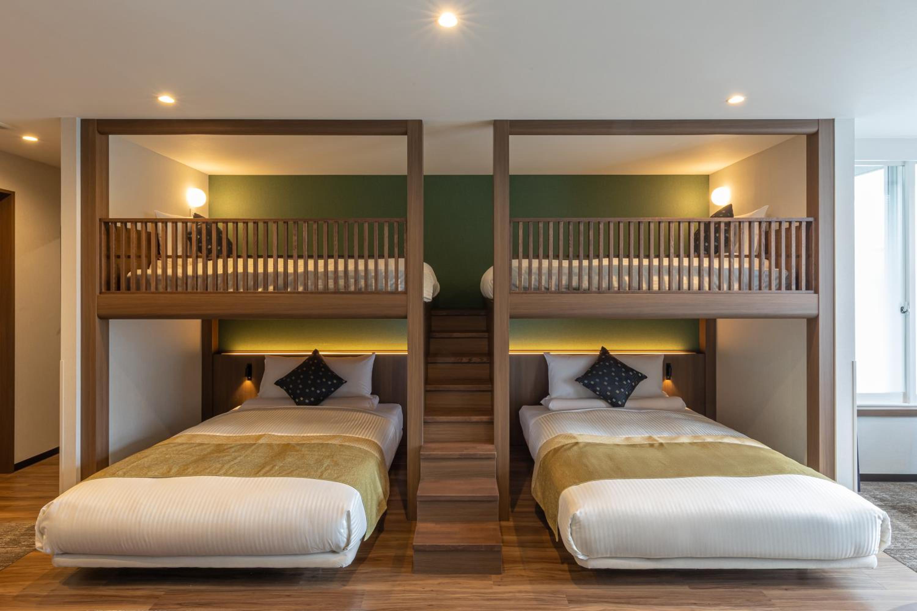 Deluxe Quadruple Room with 2 Bunk Beds - Non-Smoking