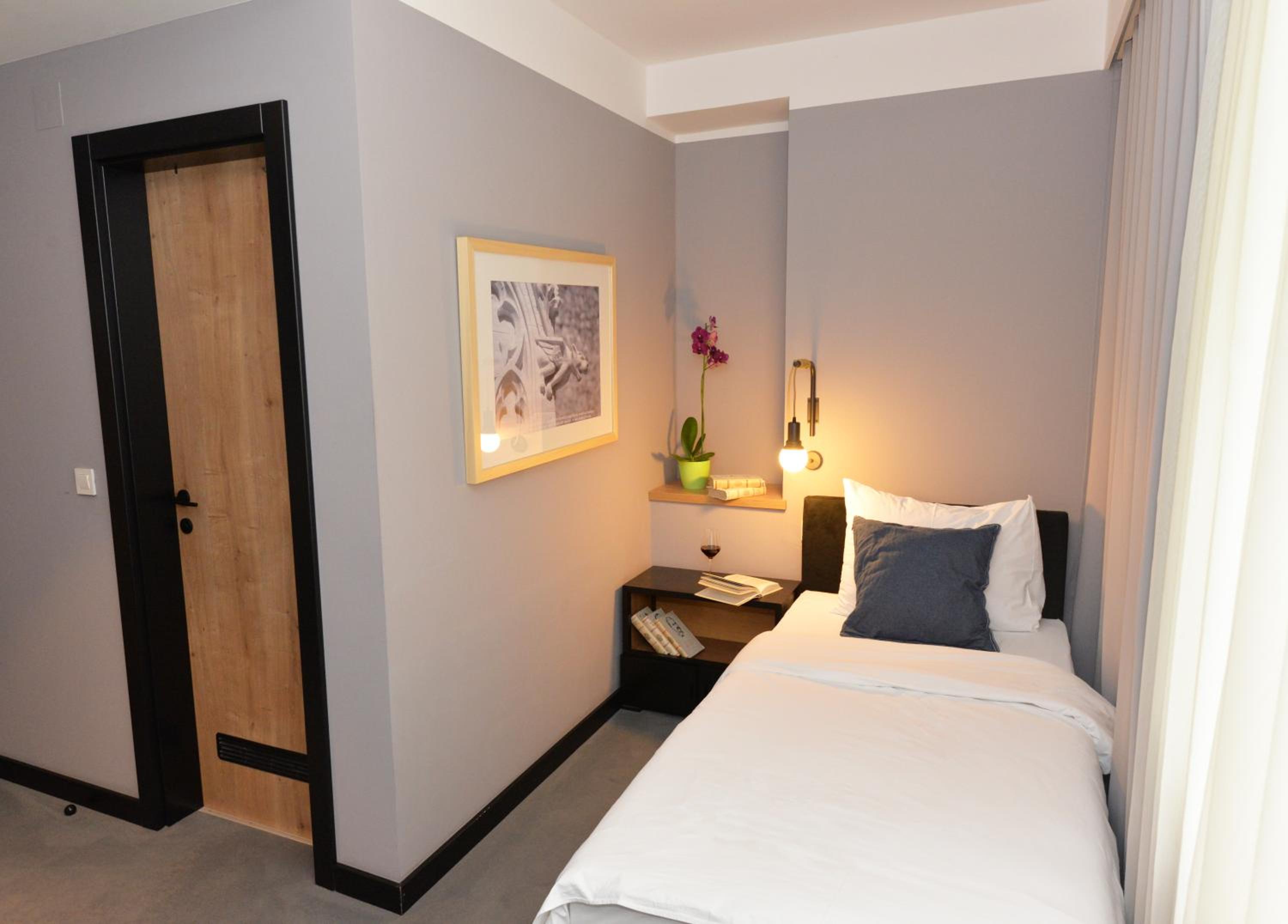 Single Room photo 1