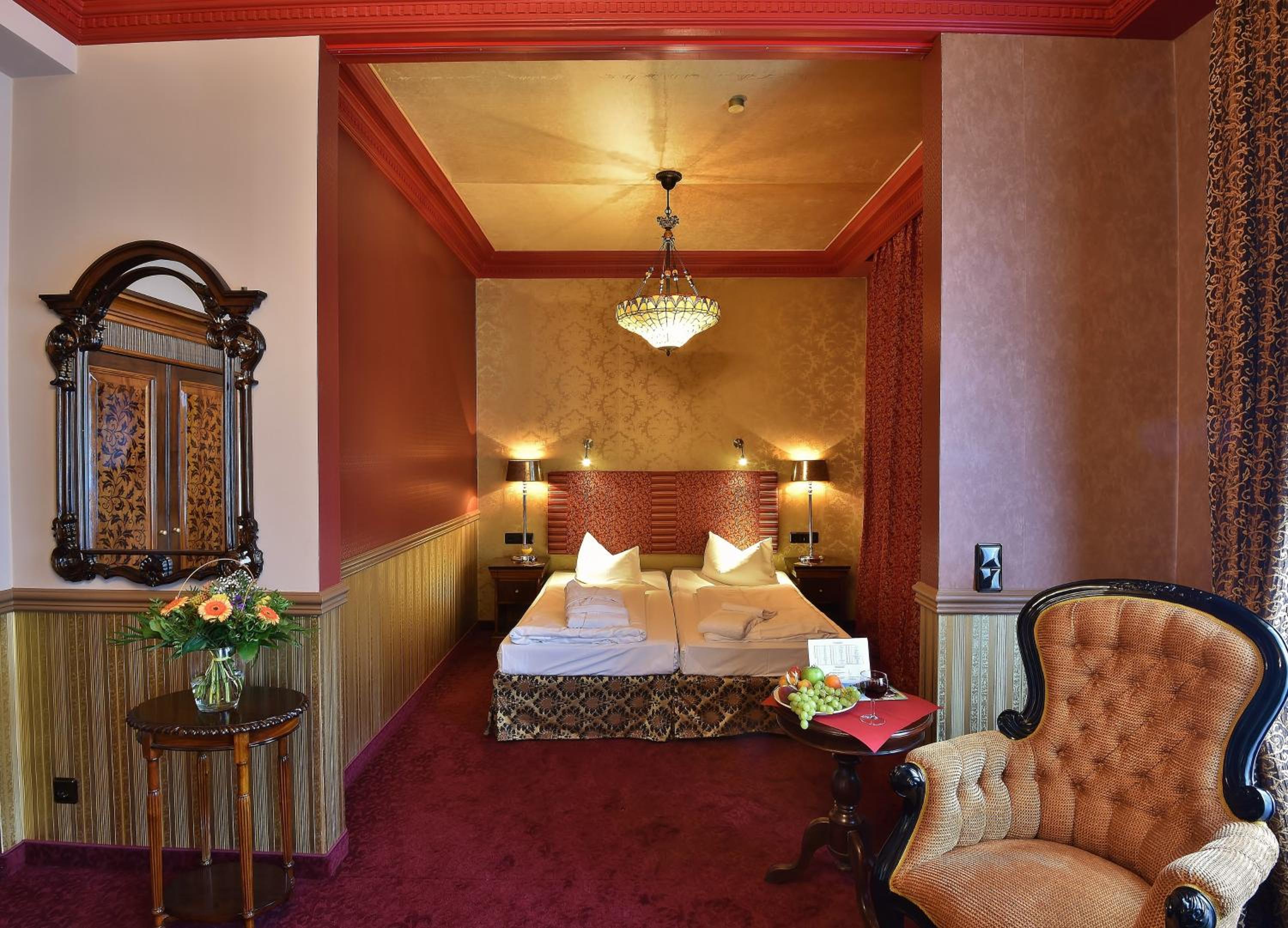 Premium Plus Double or Twin Room - Garden Side photo 2