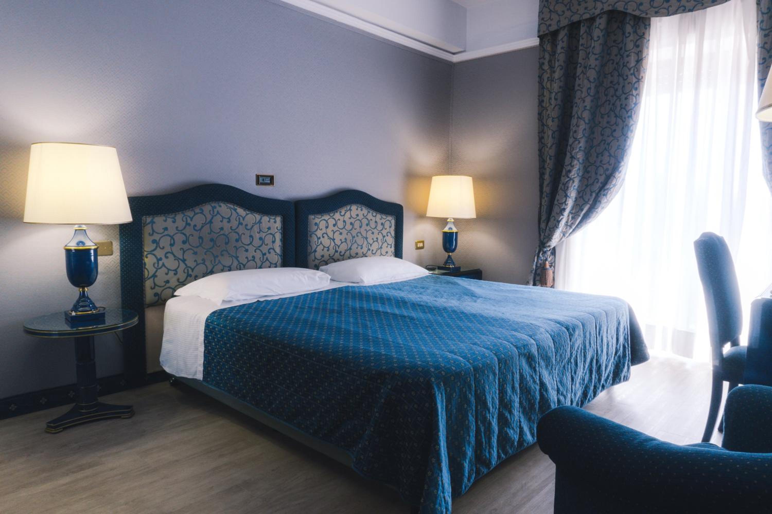 Superior Double Room - Photo 1