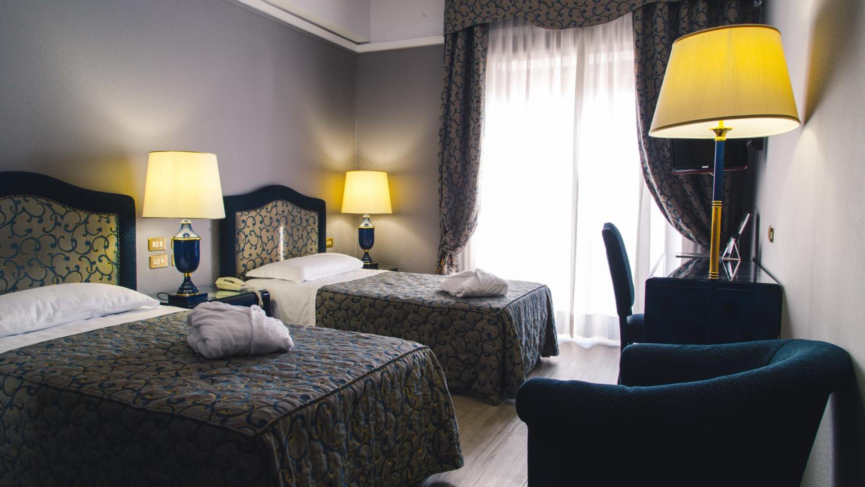 Classic Twin Room - Photo 1