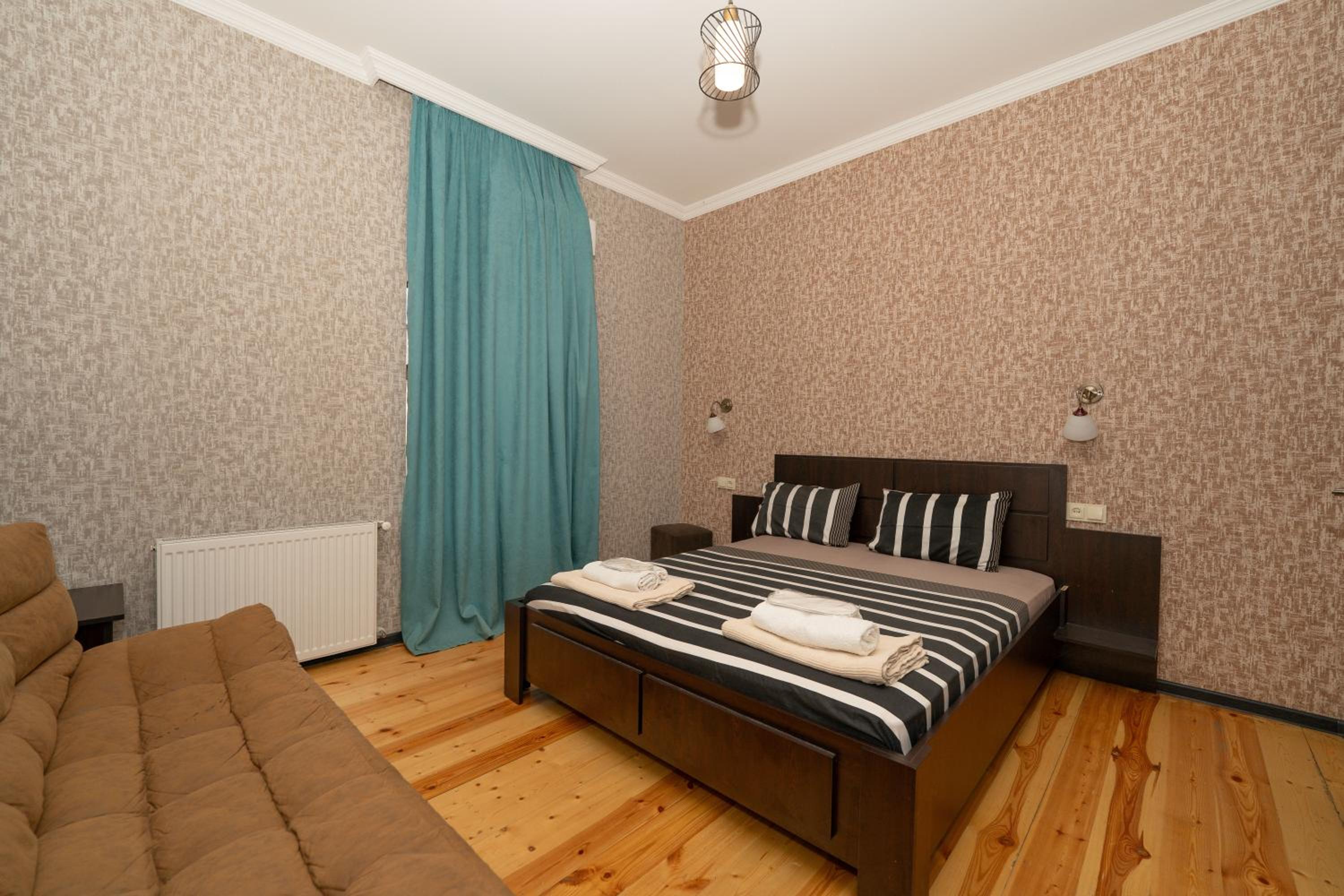 Double Room with Private Bathroom photo 1