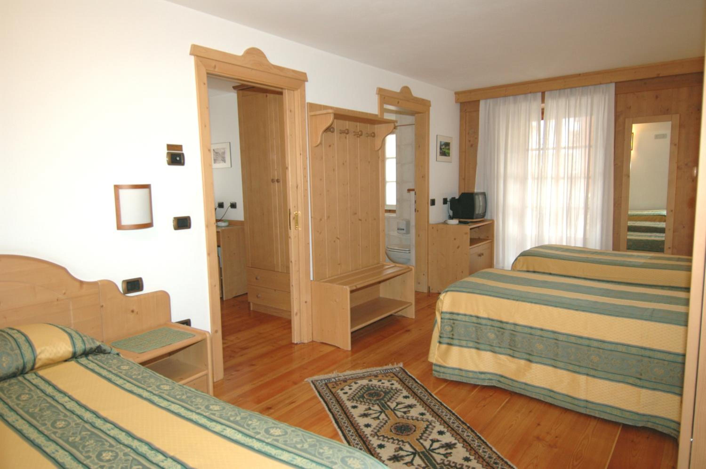 Quadruple Room photo 2