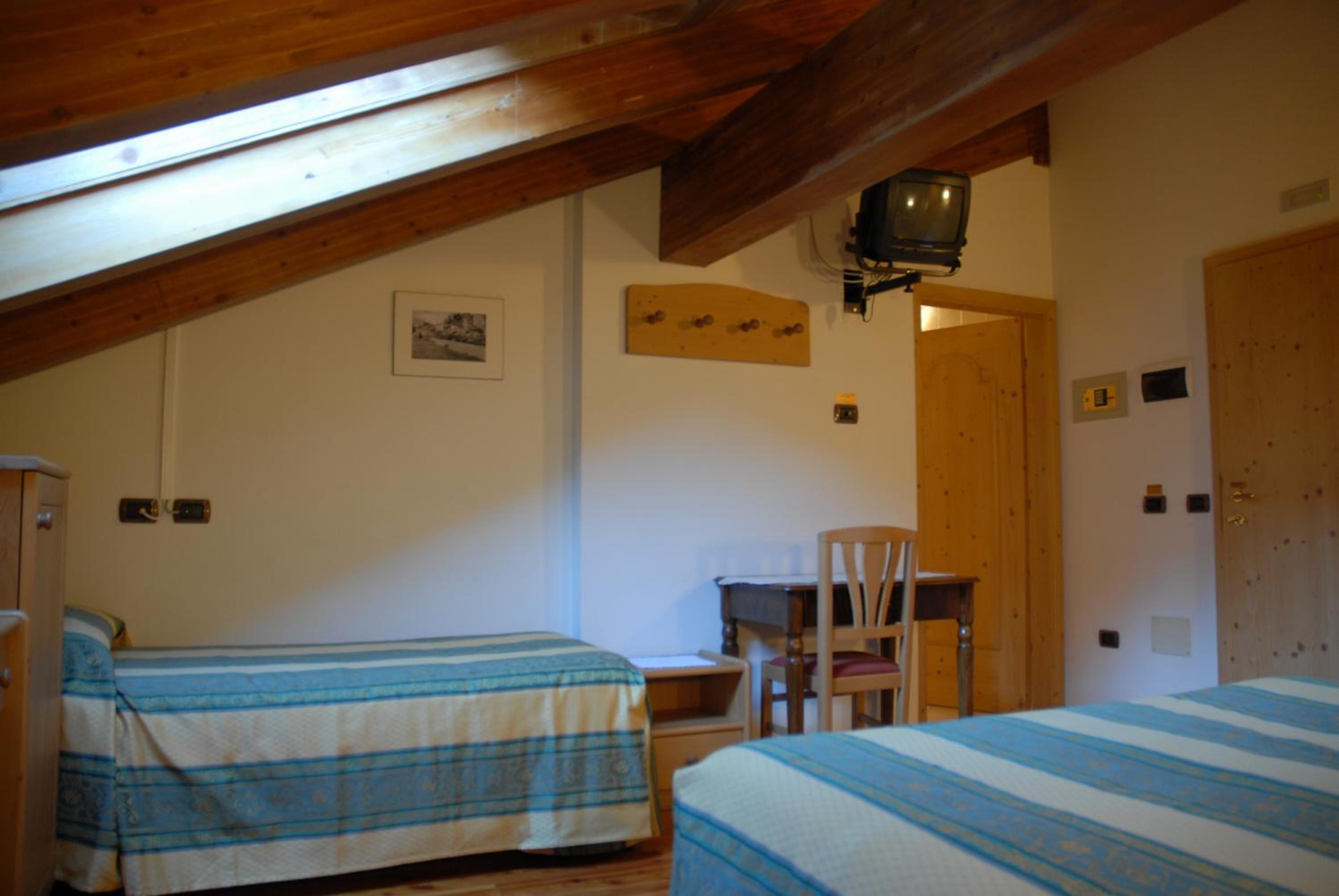 Triple Room photo 2