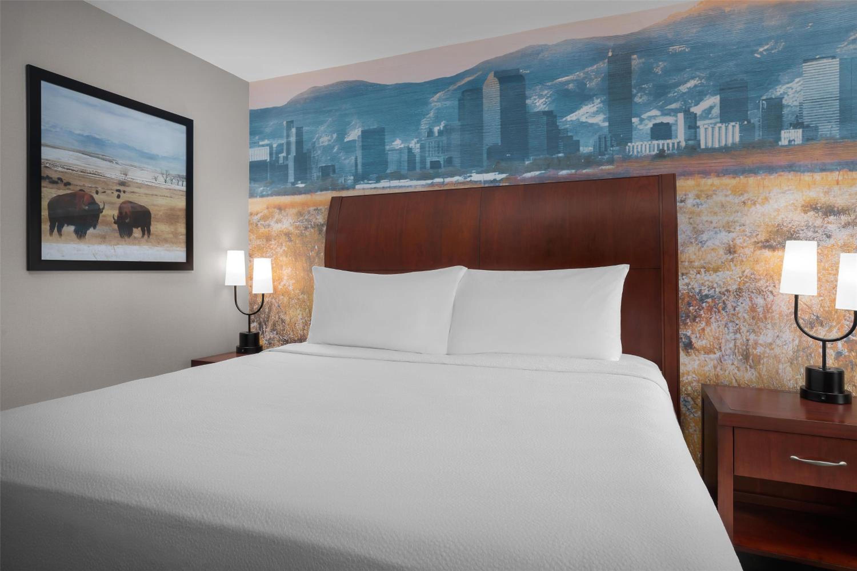 Premium King Room